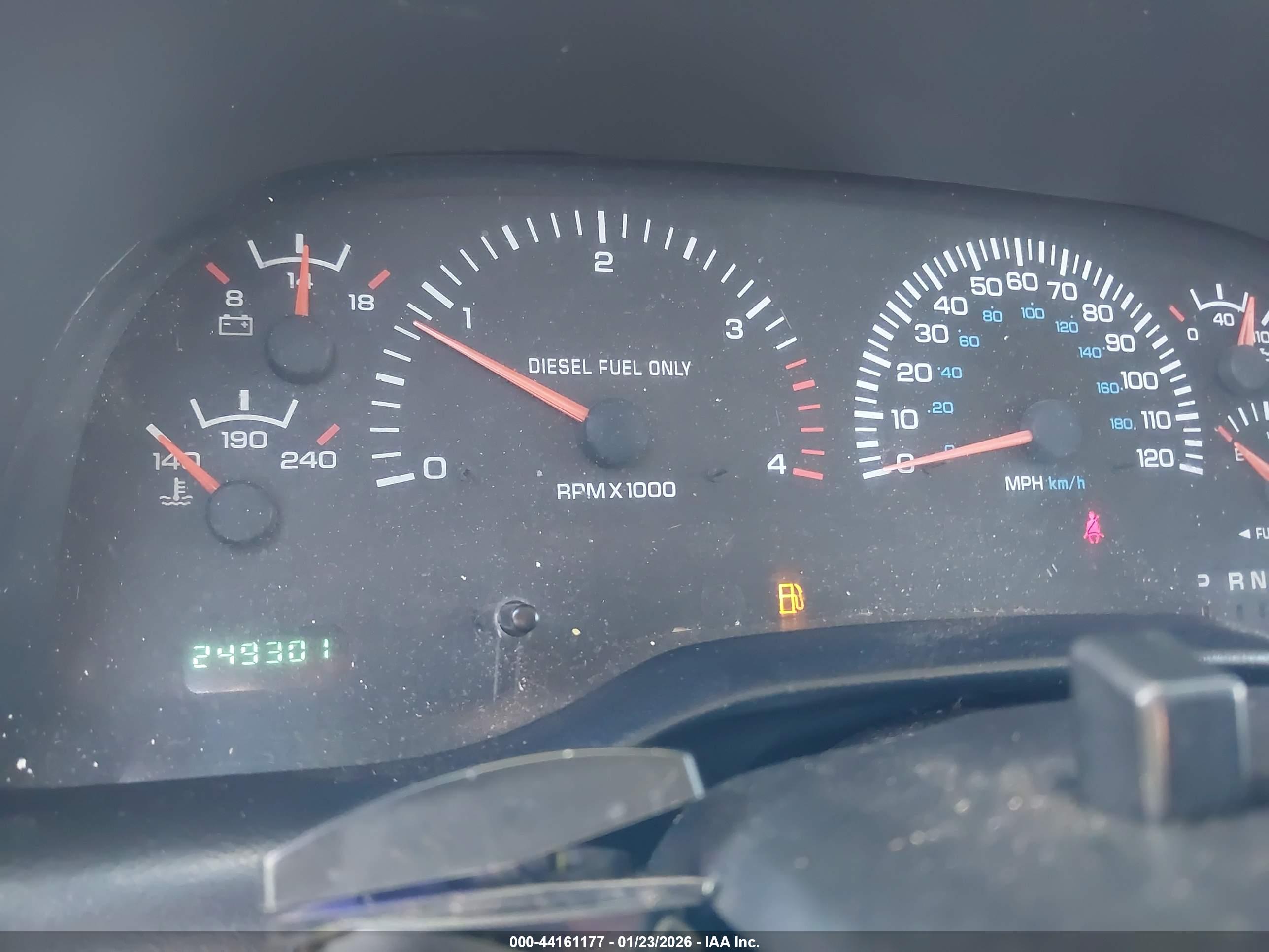 DODGE RAM image 7