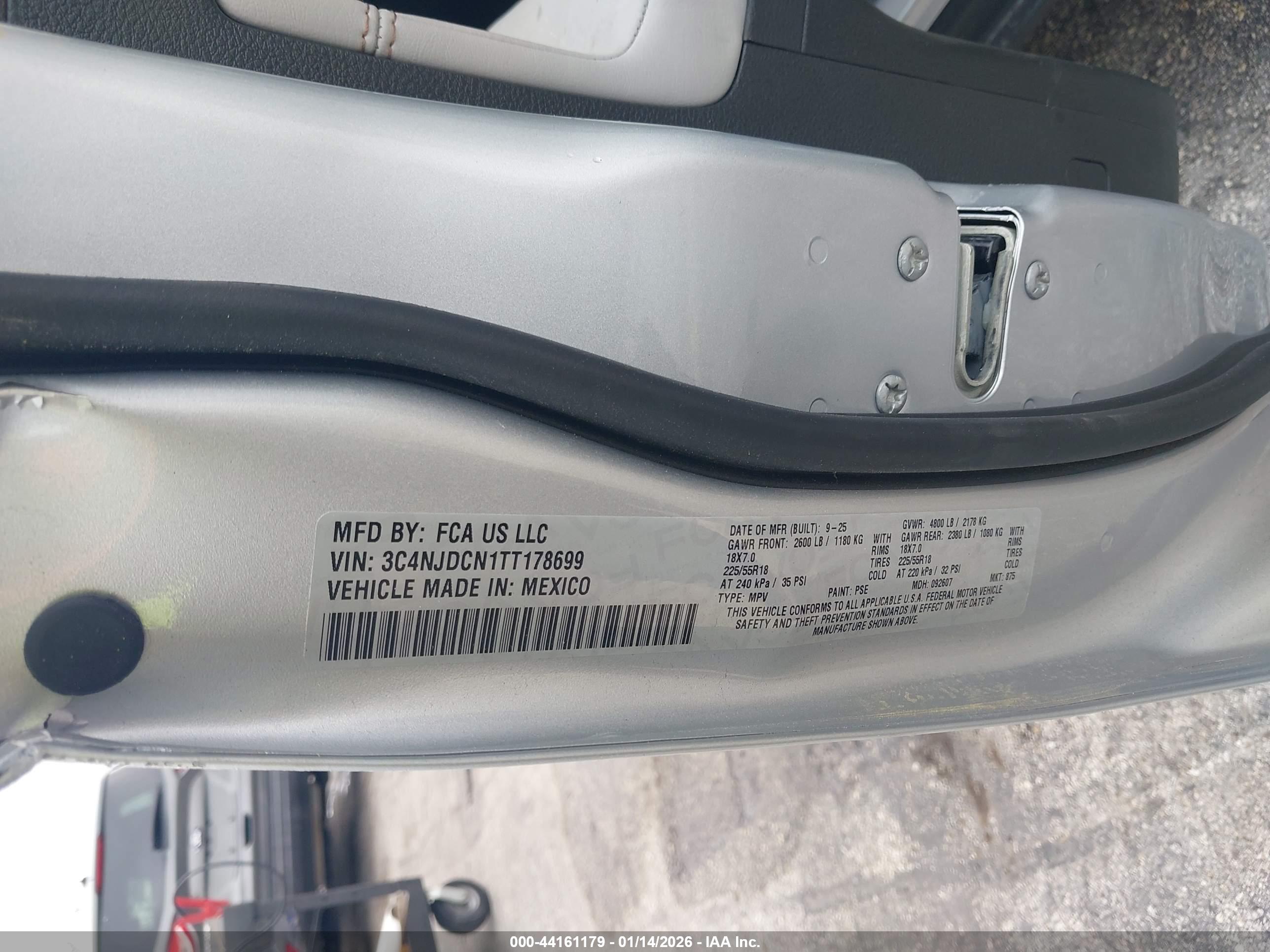 JEEP COMPASS image 9