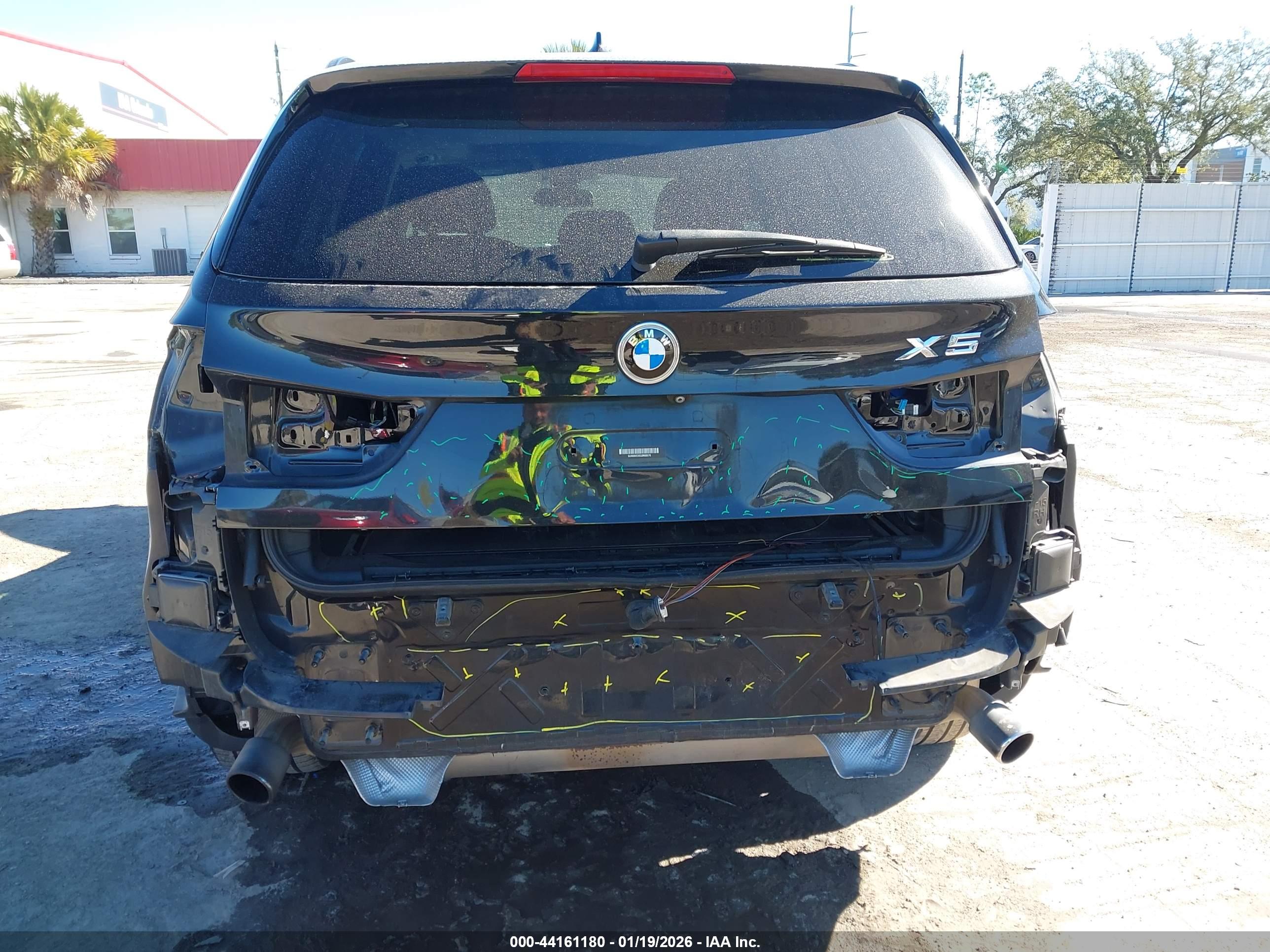 BMW X5 image 6