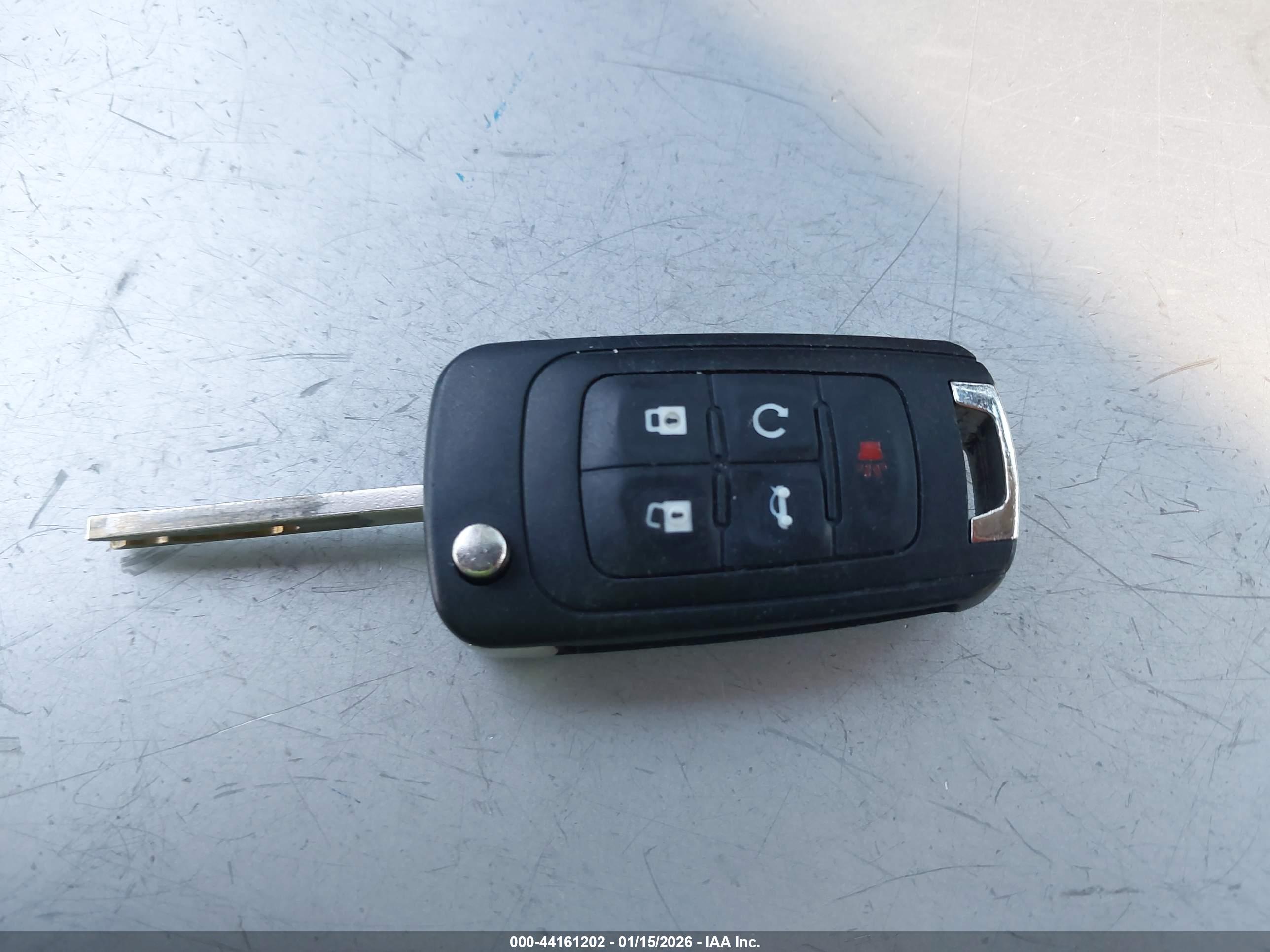 GMC TERRAIN image 11