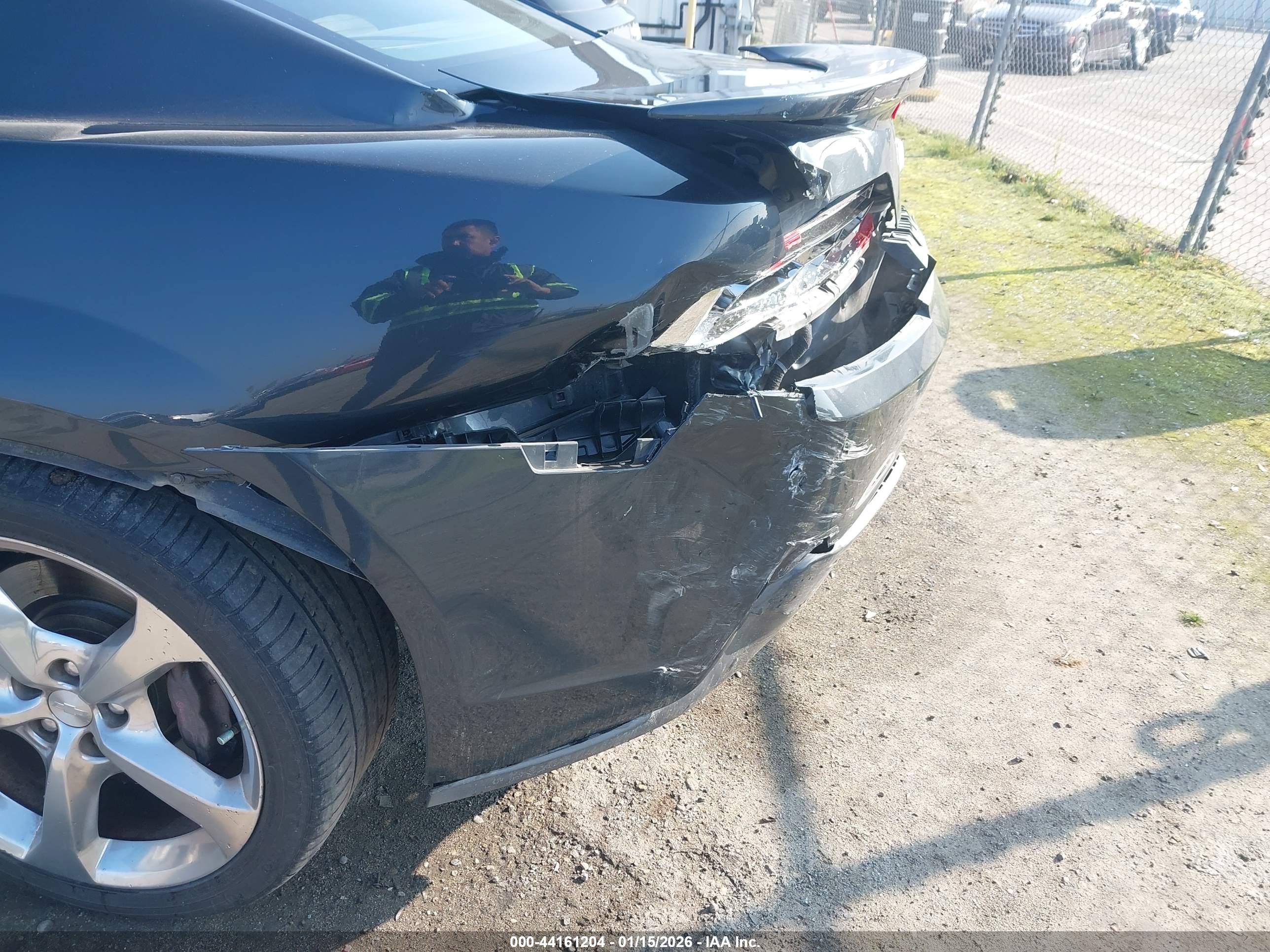 CHEVROLET CAMARO image 6