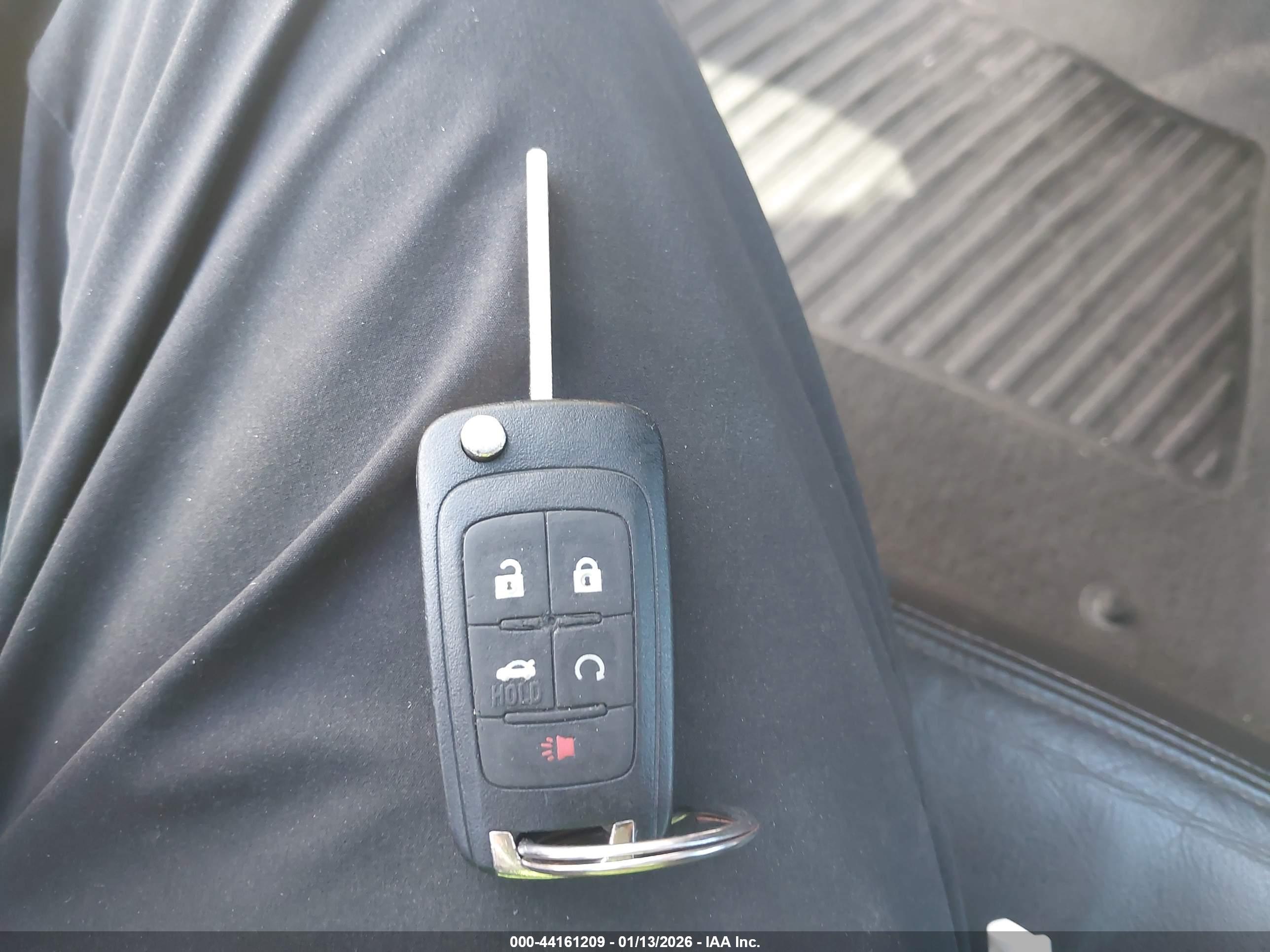 BUICK LACROSSE image 11