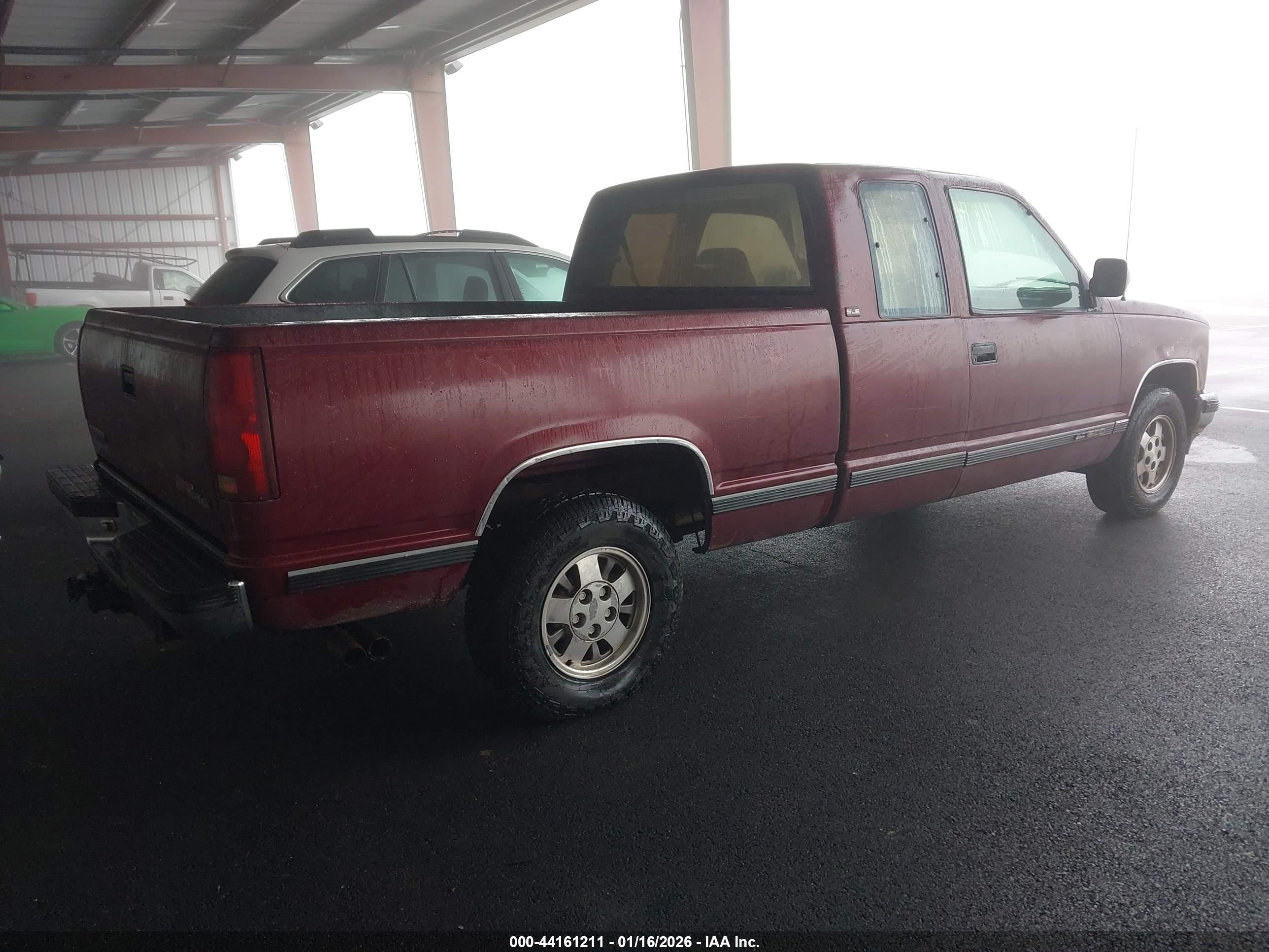GMC SIERRA image 4