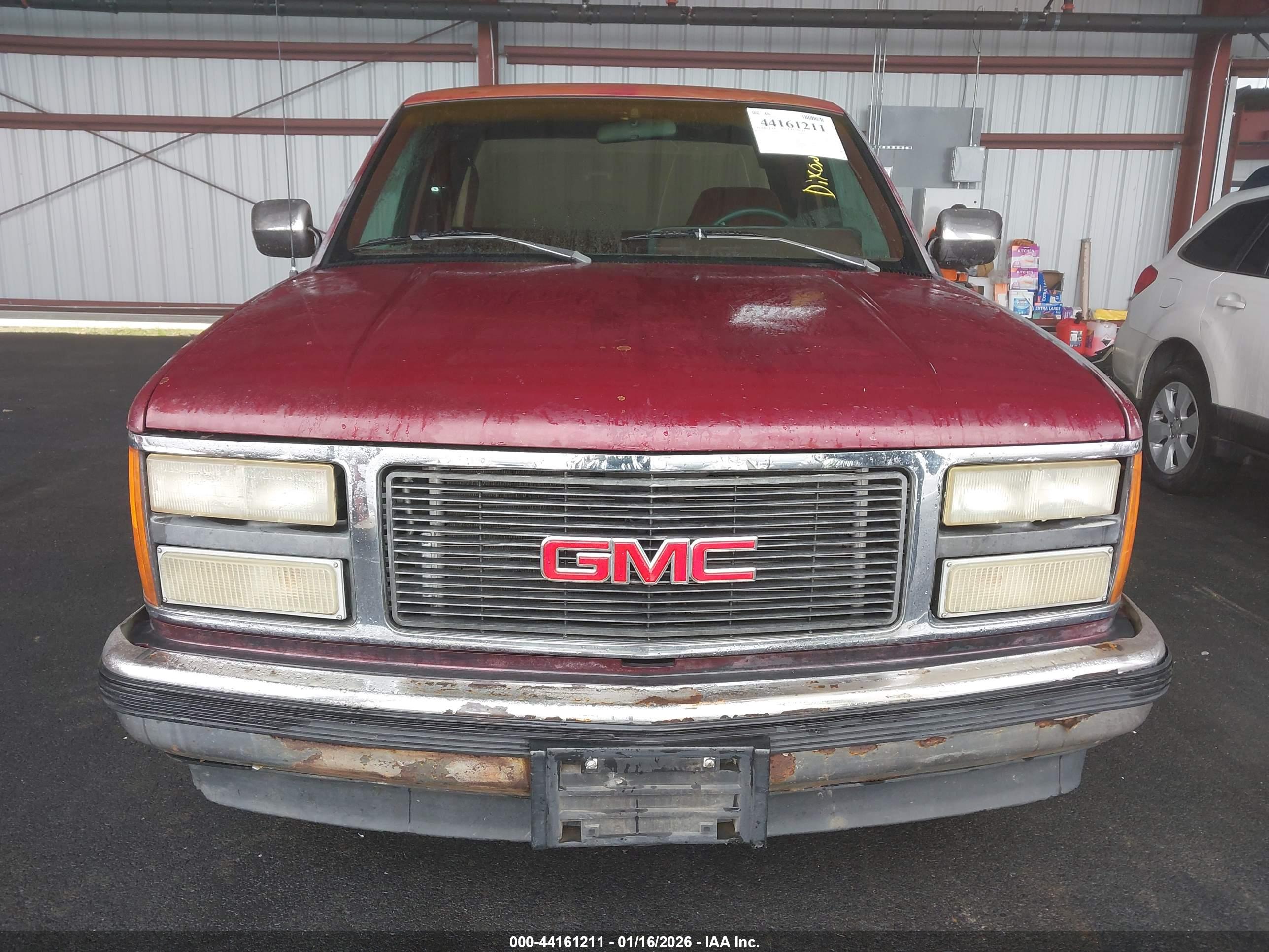 GMC SIERRA image 6