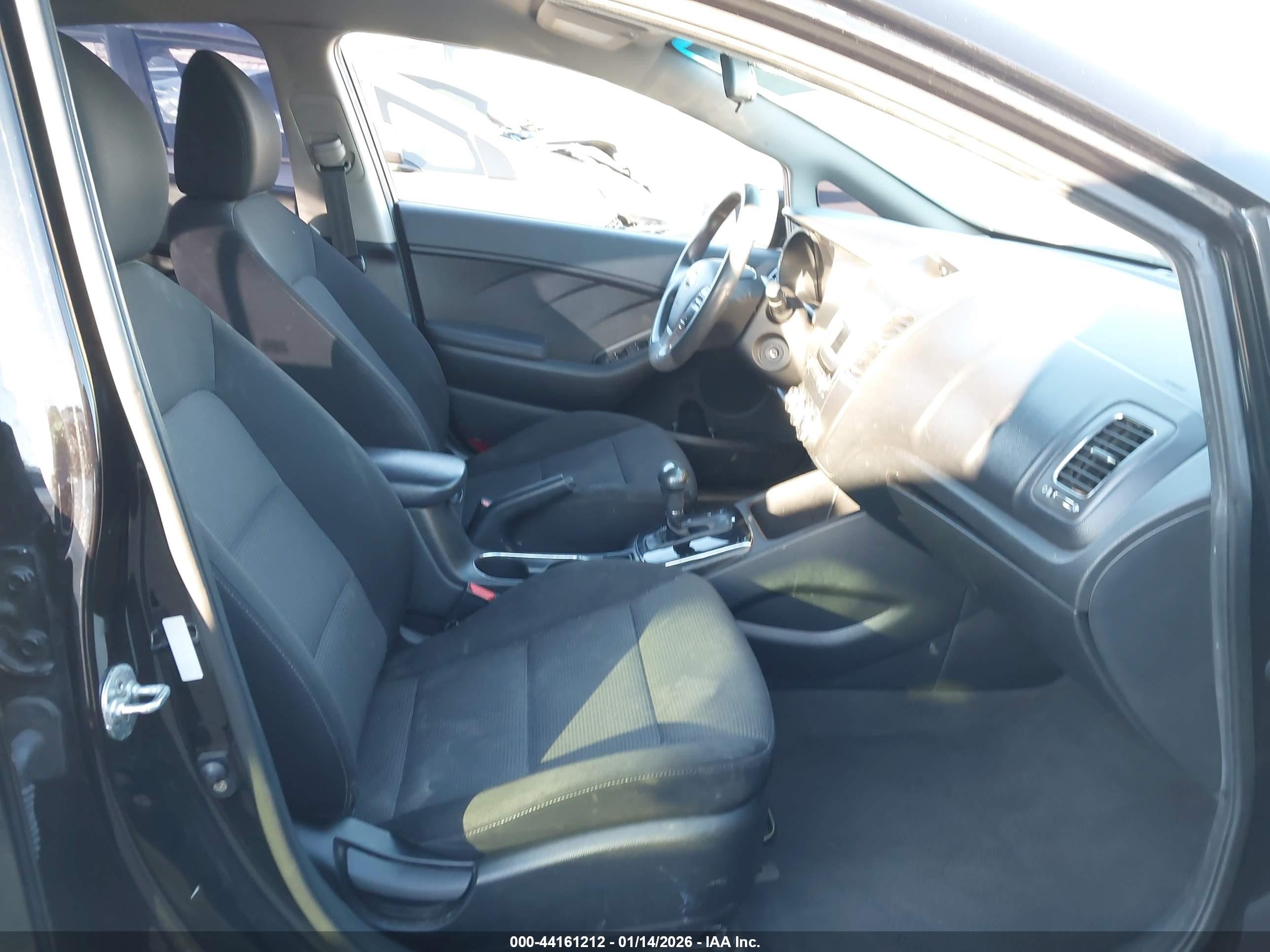 KIA FORTE image 5