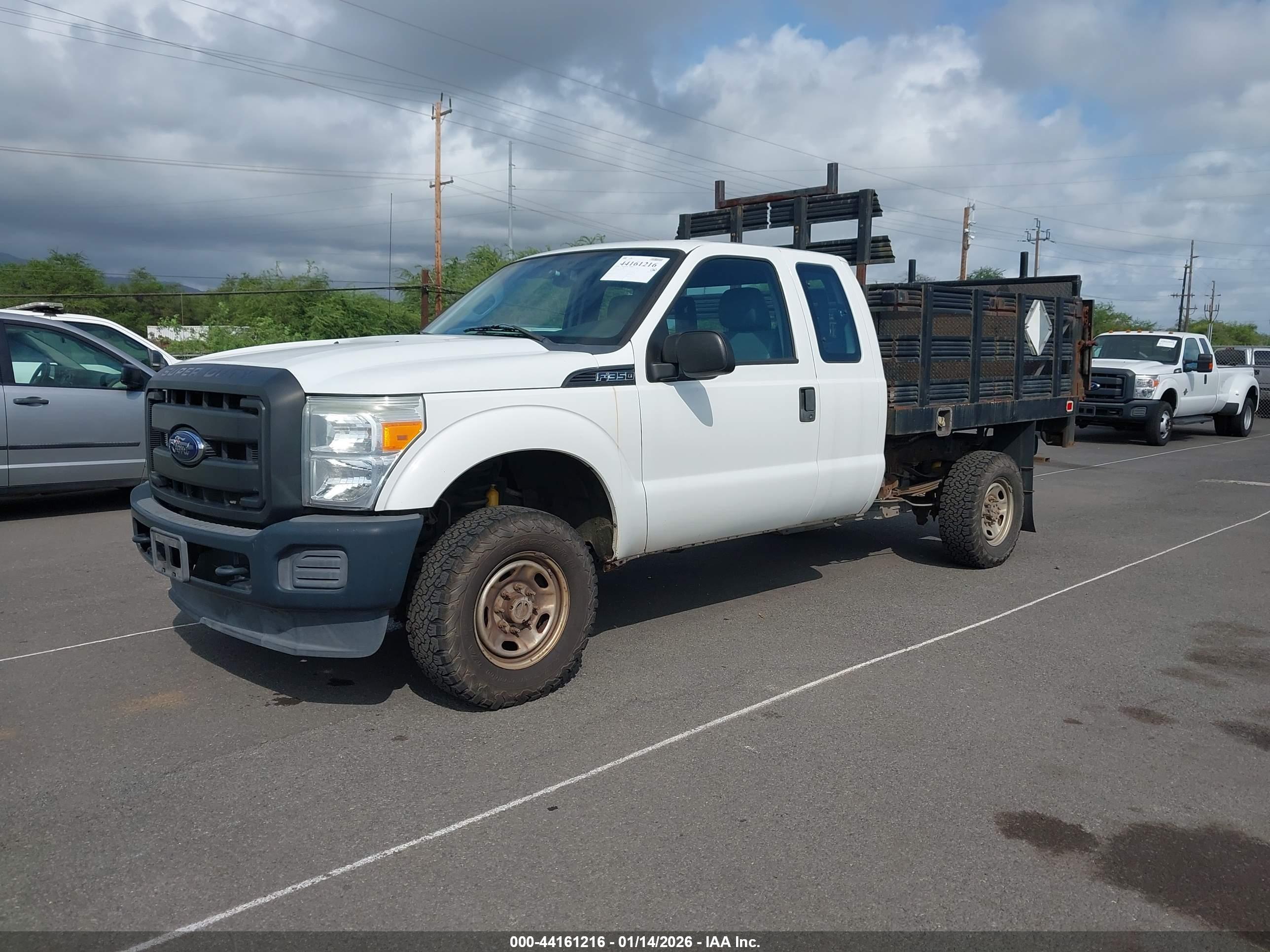 FORD F-350 image 2