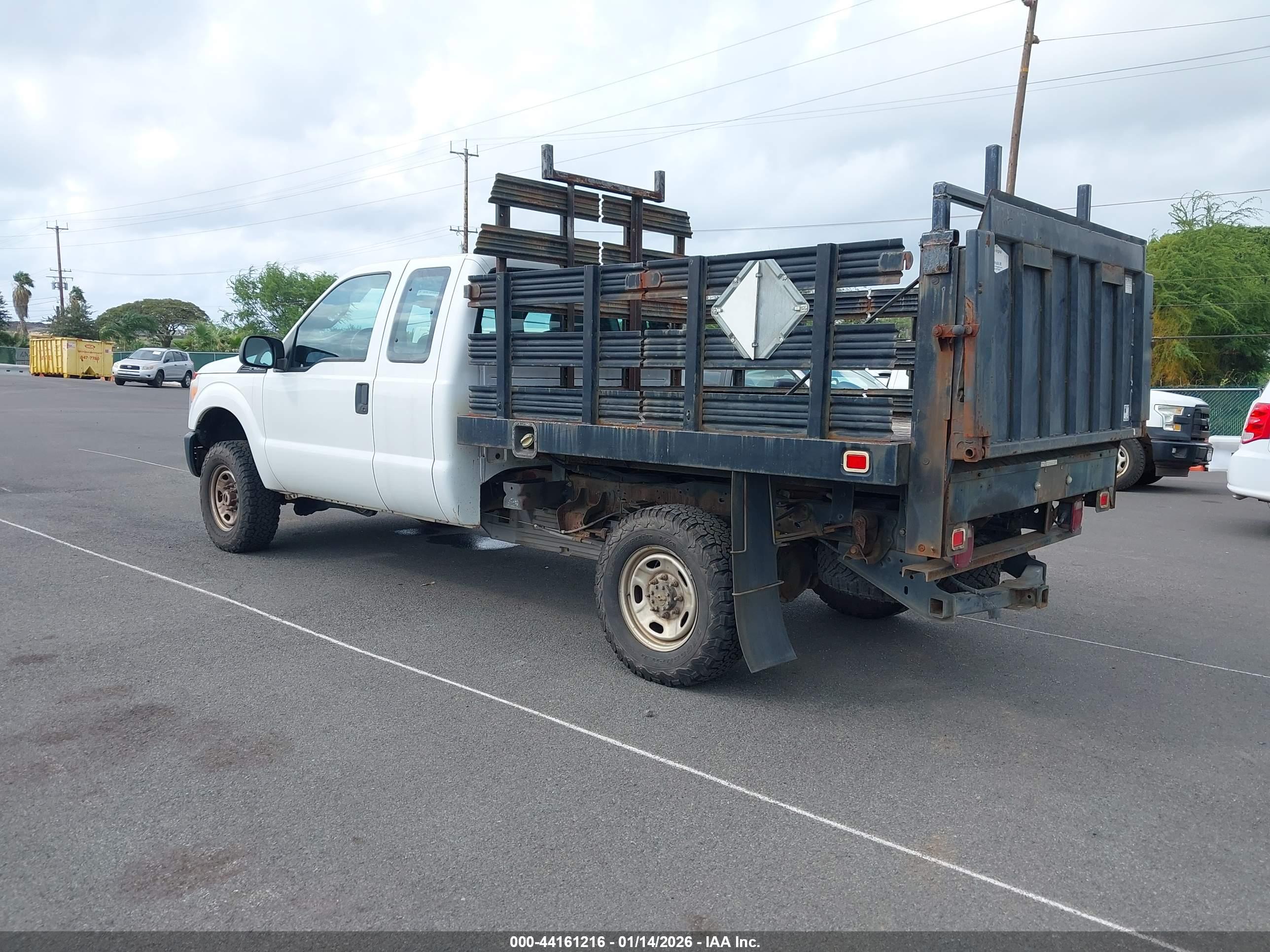 FORD F-350 image 3