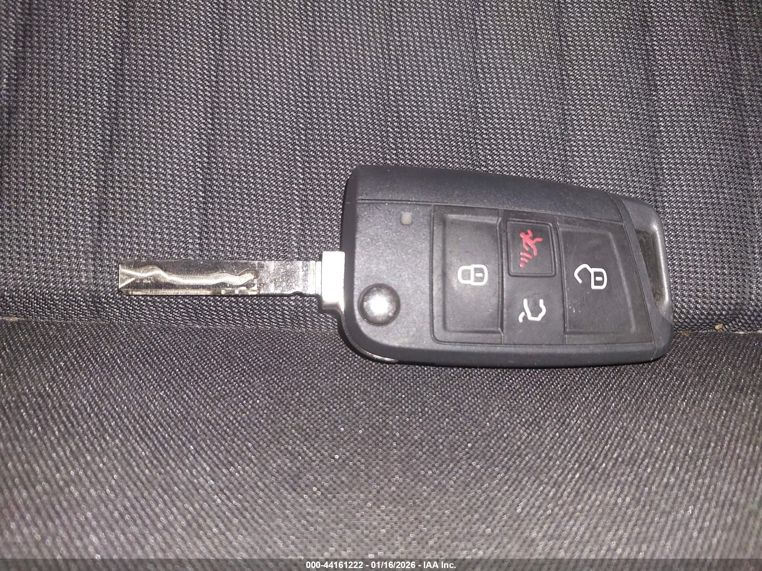 VOLKSWAGEN JETTA image 11