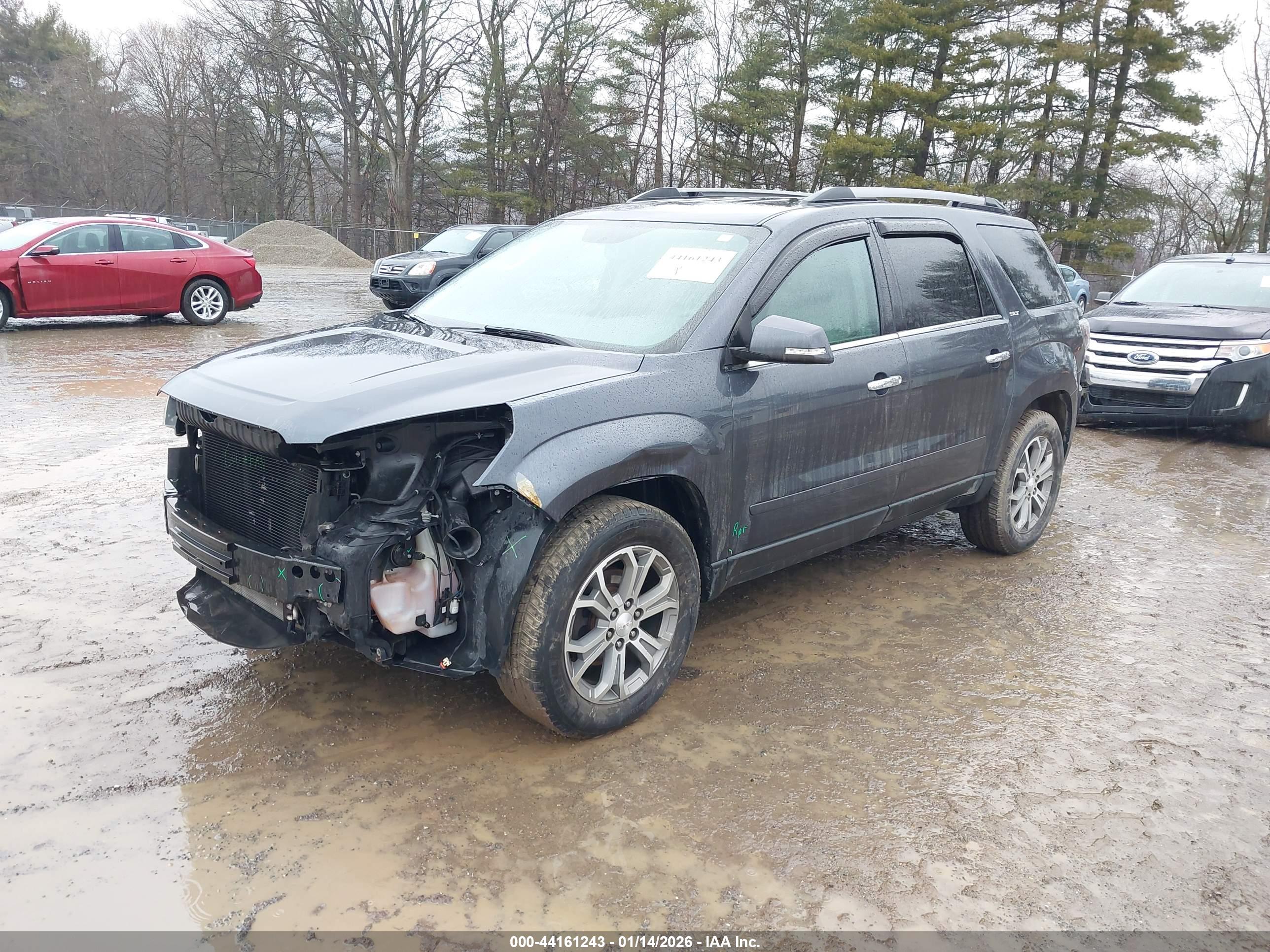 GMC ACADIA image 2