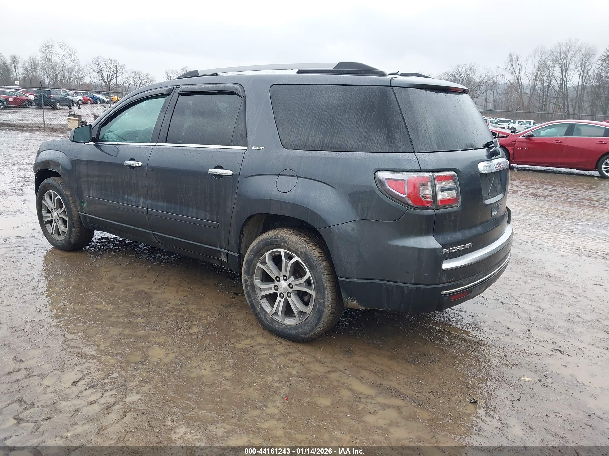 GMC ACADIA image 3