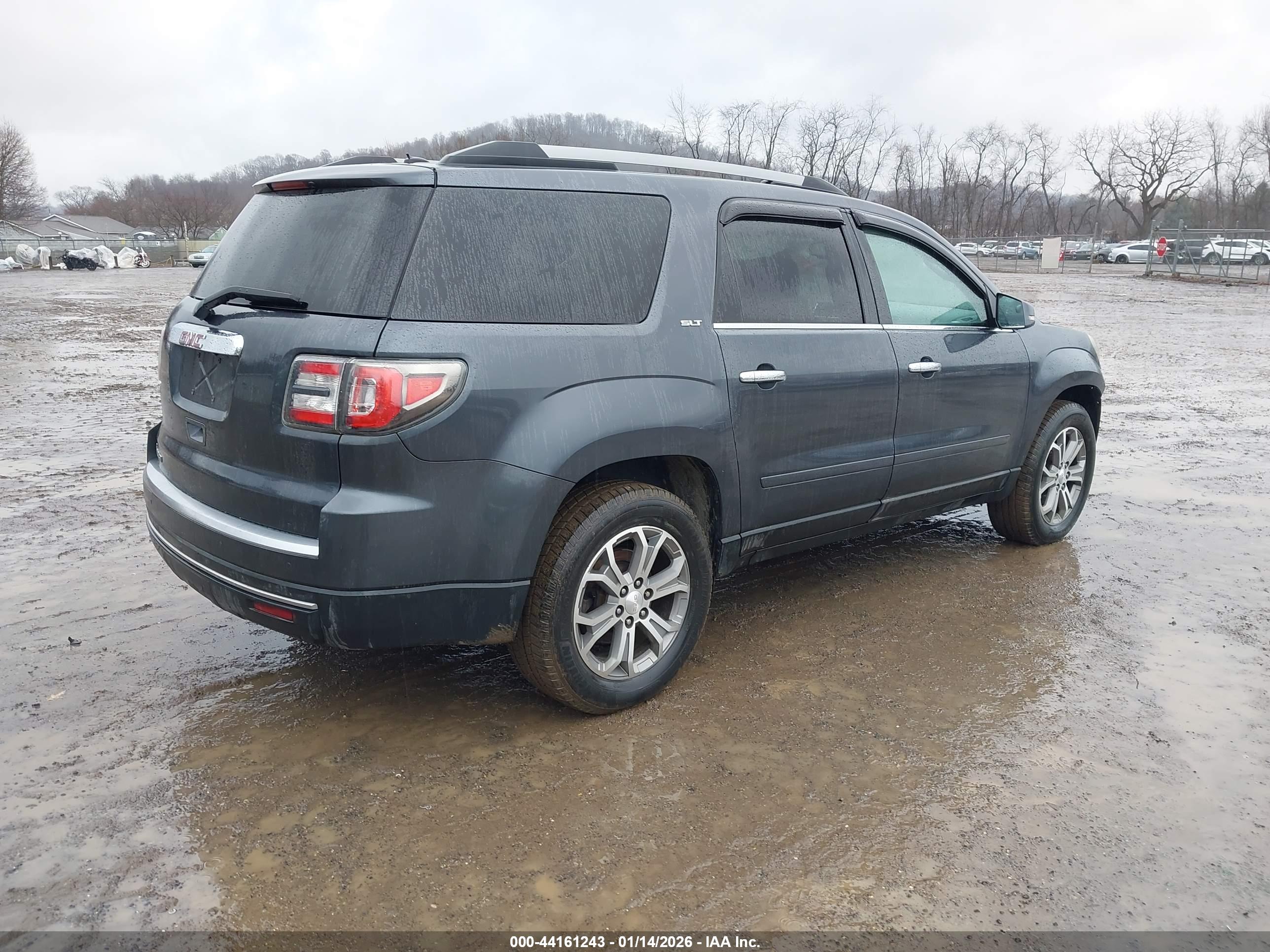 GMC ACADIA image 4