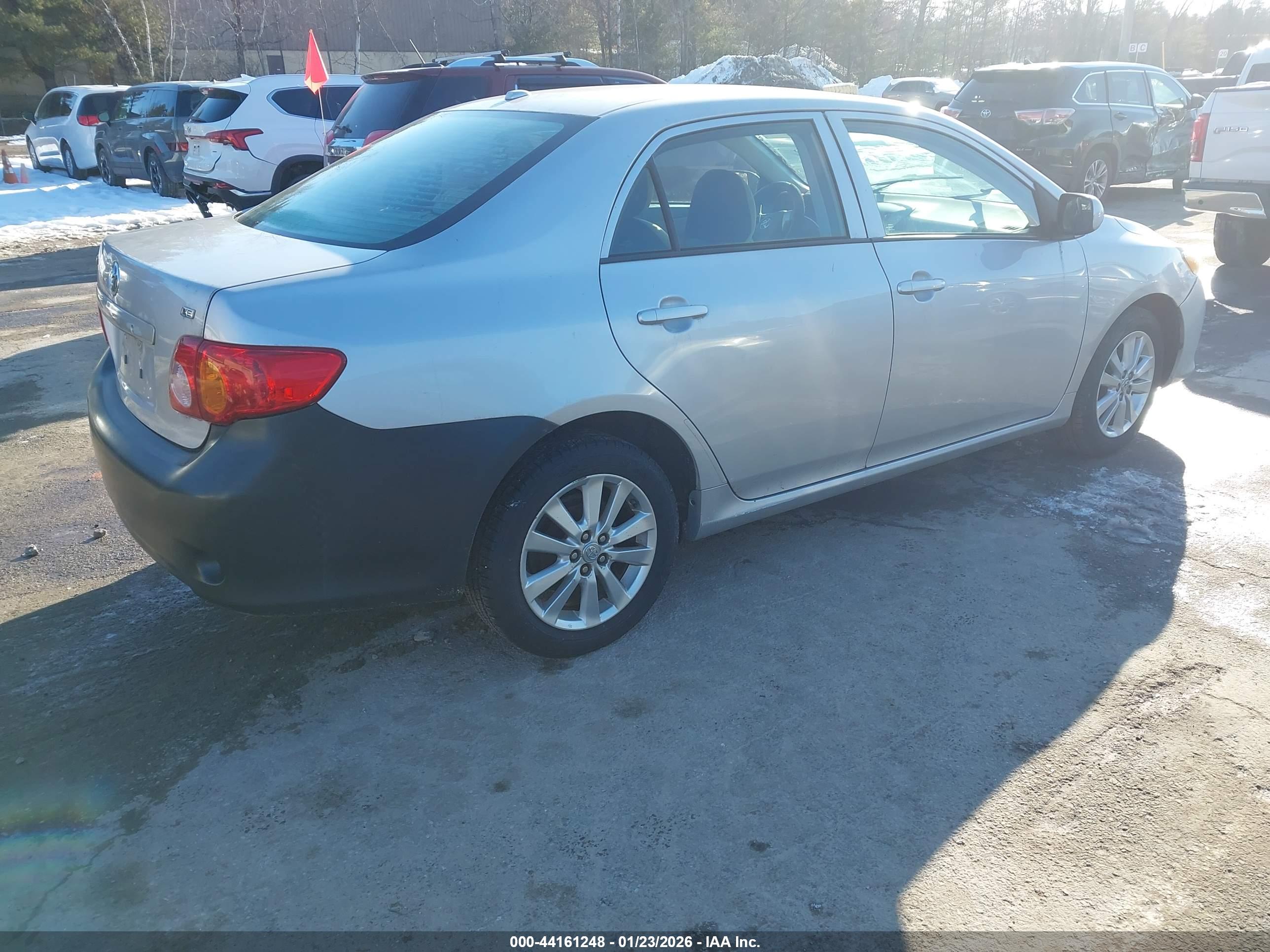 TOYOTA COROLLA image 4