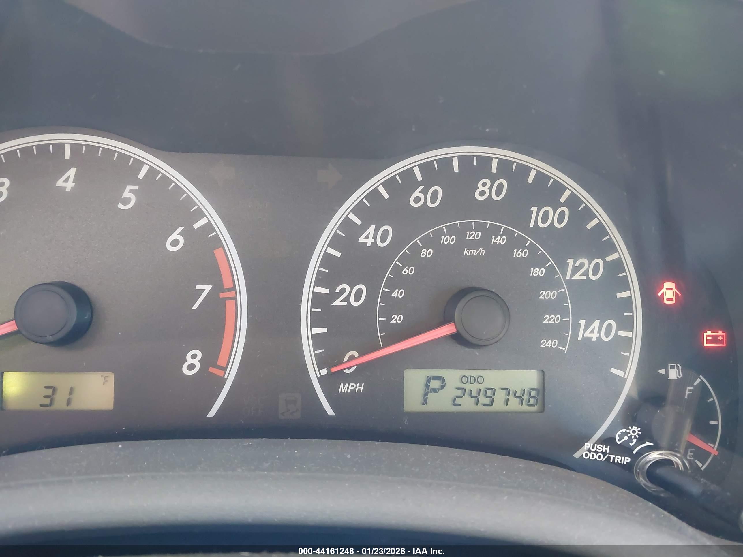 TOYOTA COROLLA image 7