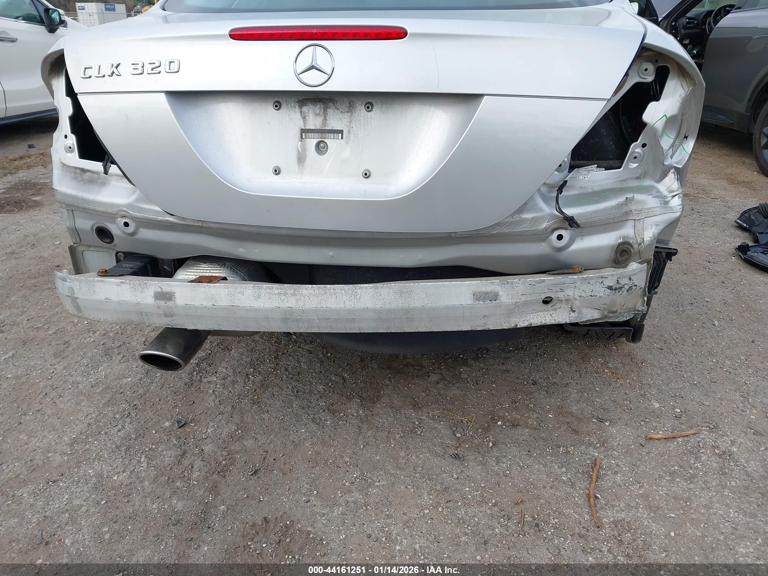 MERCEDES-BENZ CLK image 6