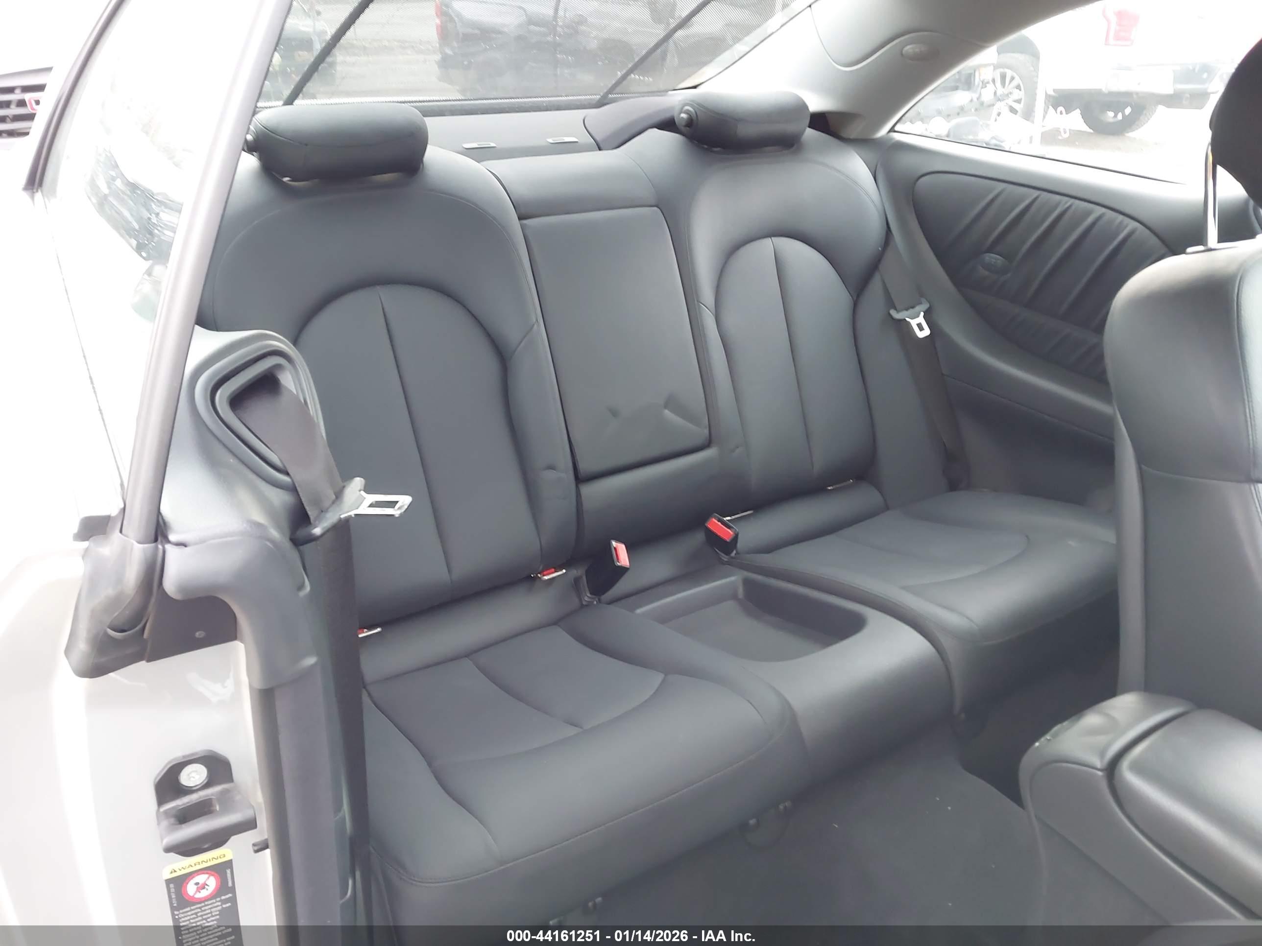 MERCEDES-BENZ CLK image 8
