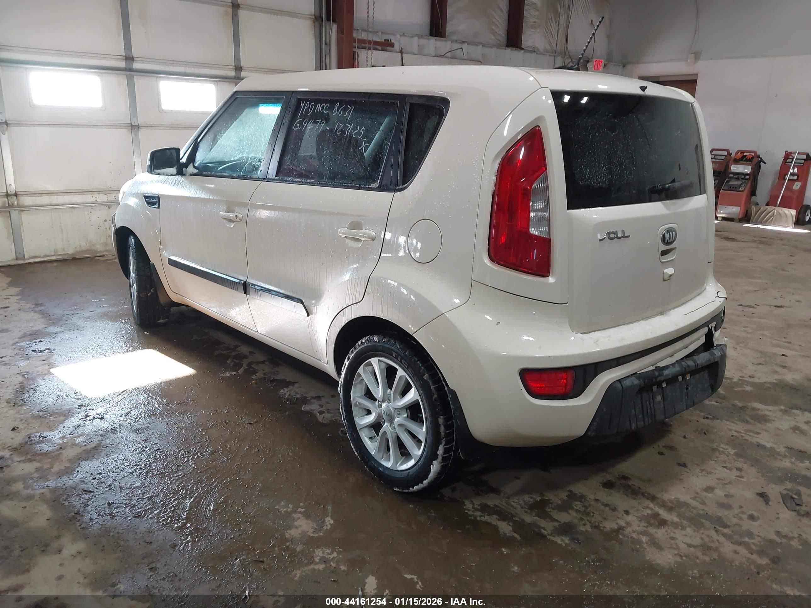 KIA SOUL image 3