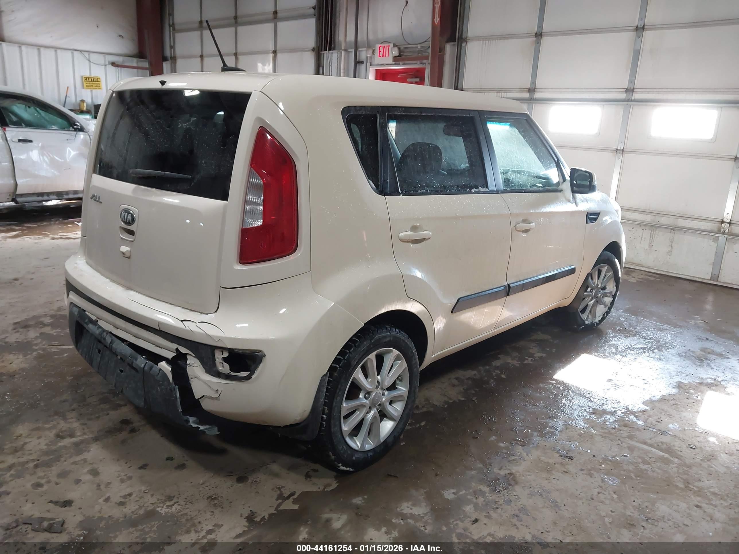 KIA SOUL image 4
