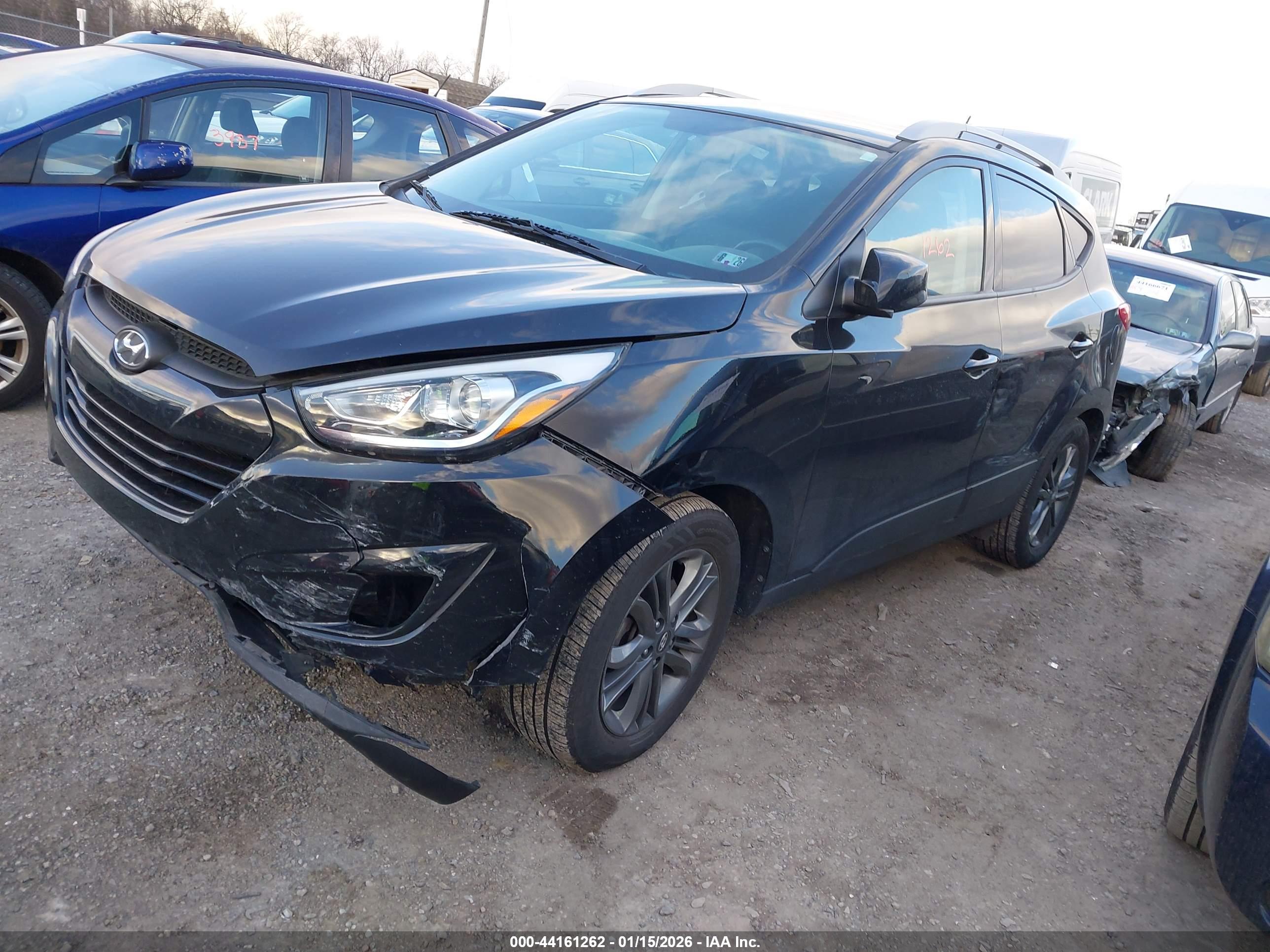 HYUNDAI TUCSON image 2