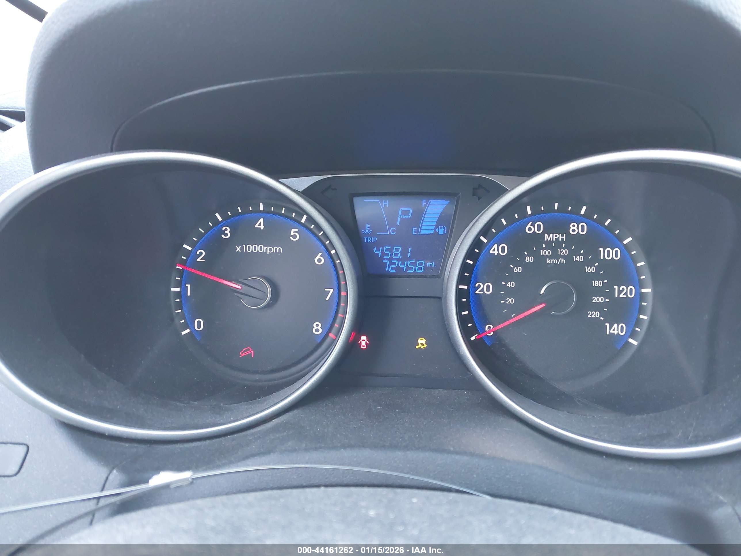HYUNDAI TUCSON image 7