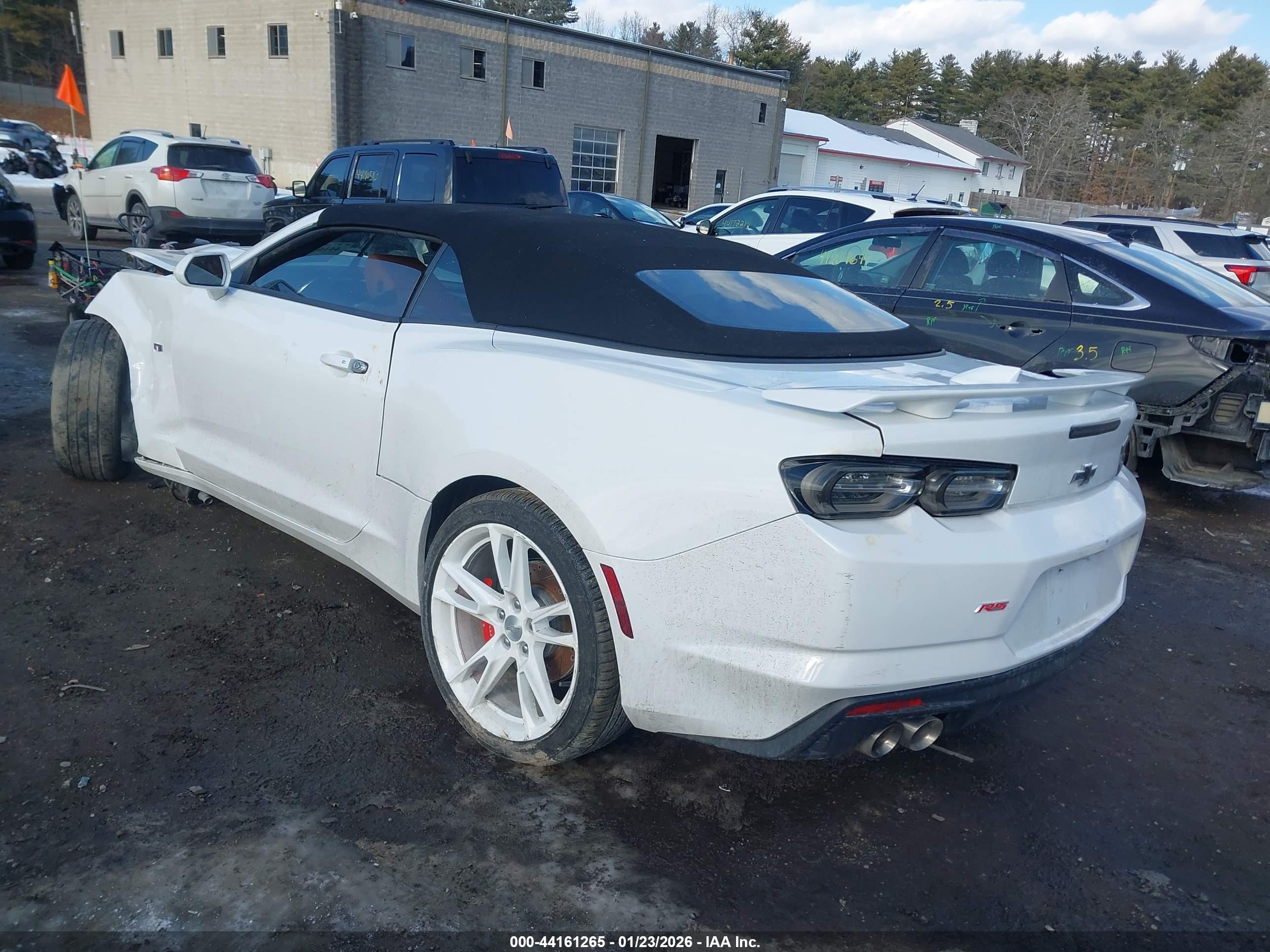 CHEVROLET CAMARO image 3