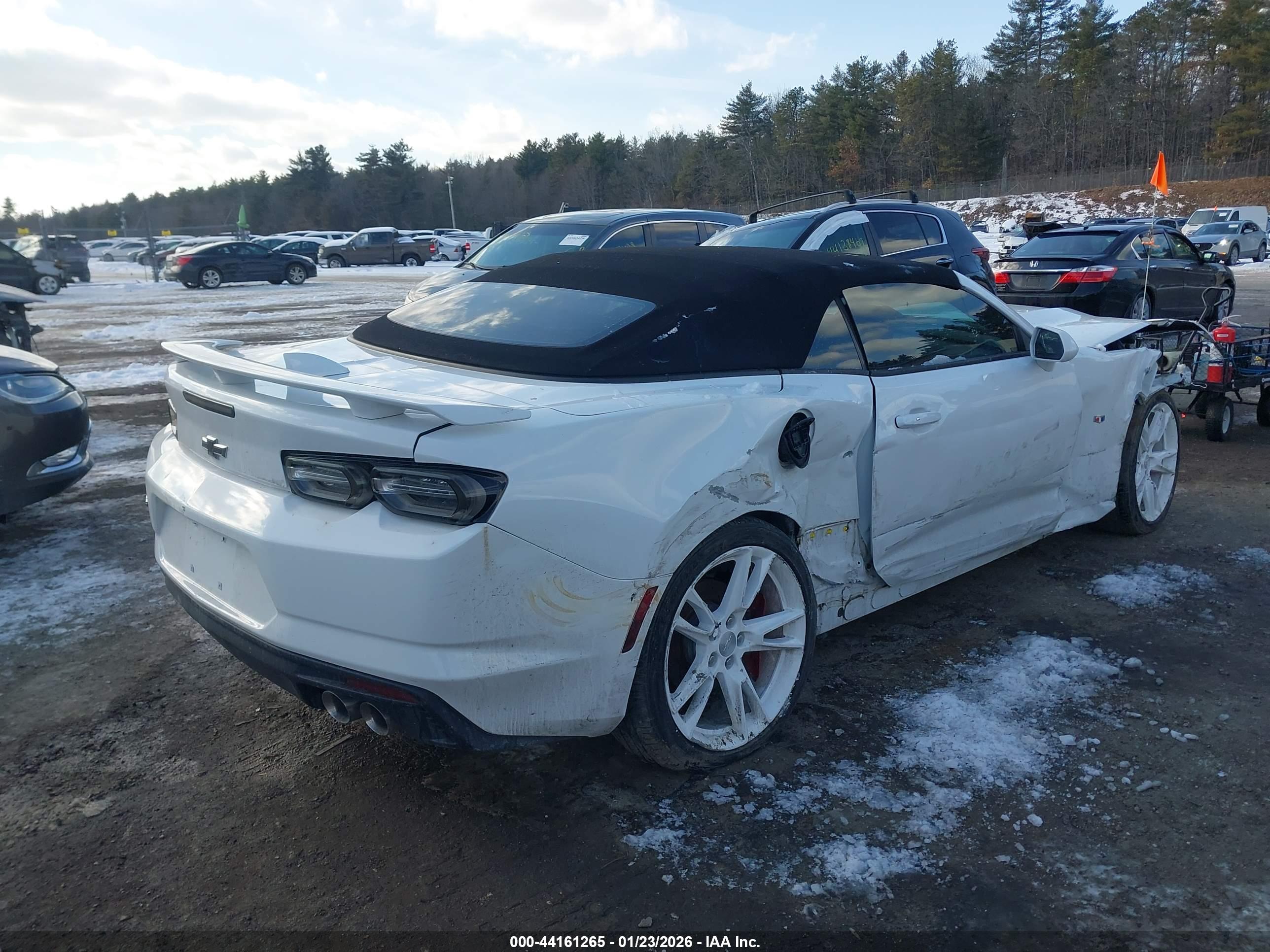 CHEVROLET CAMARO image 4