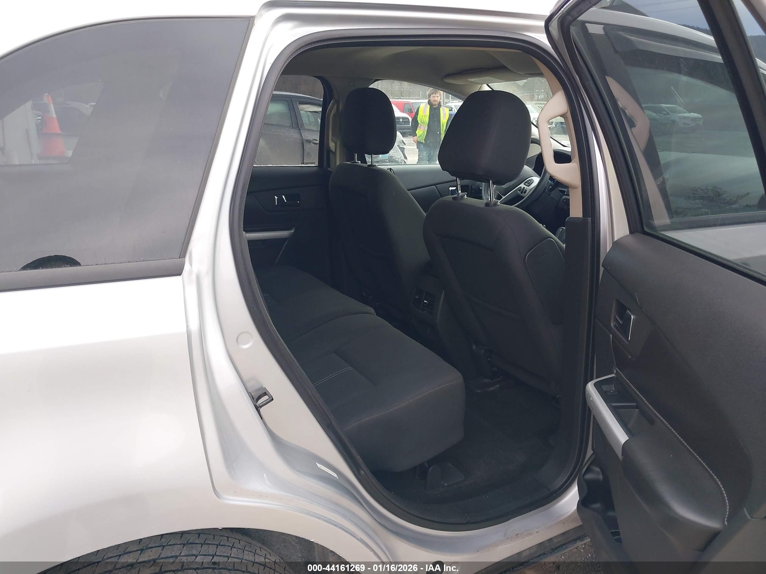 FORD EDGE image 8