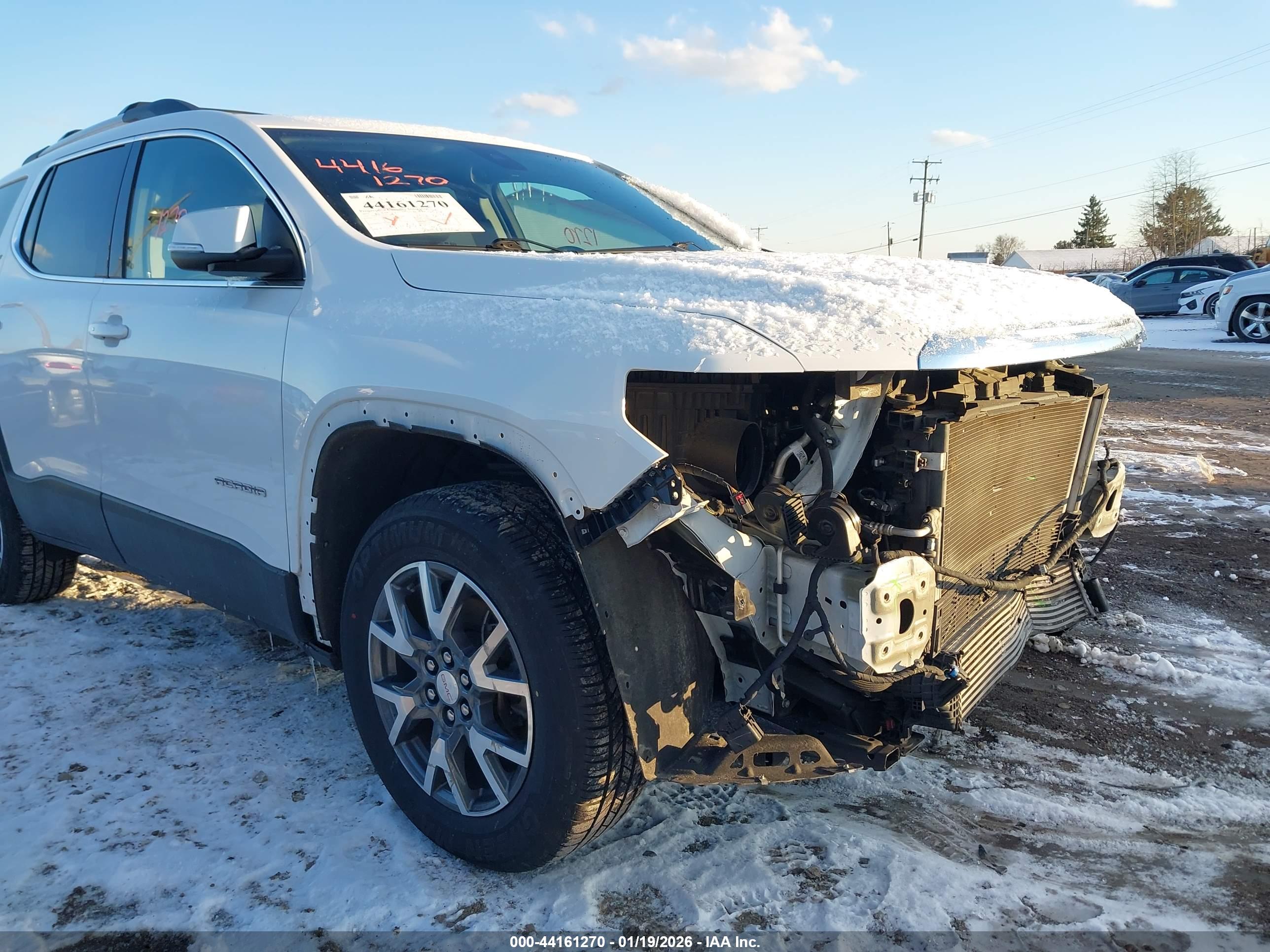 GMC ACADIA image 6