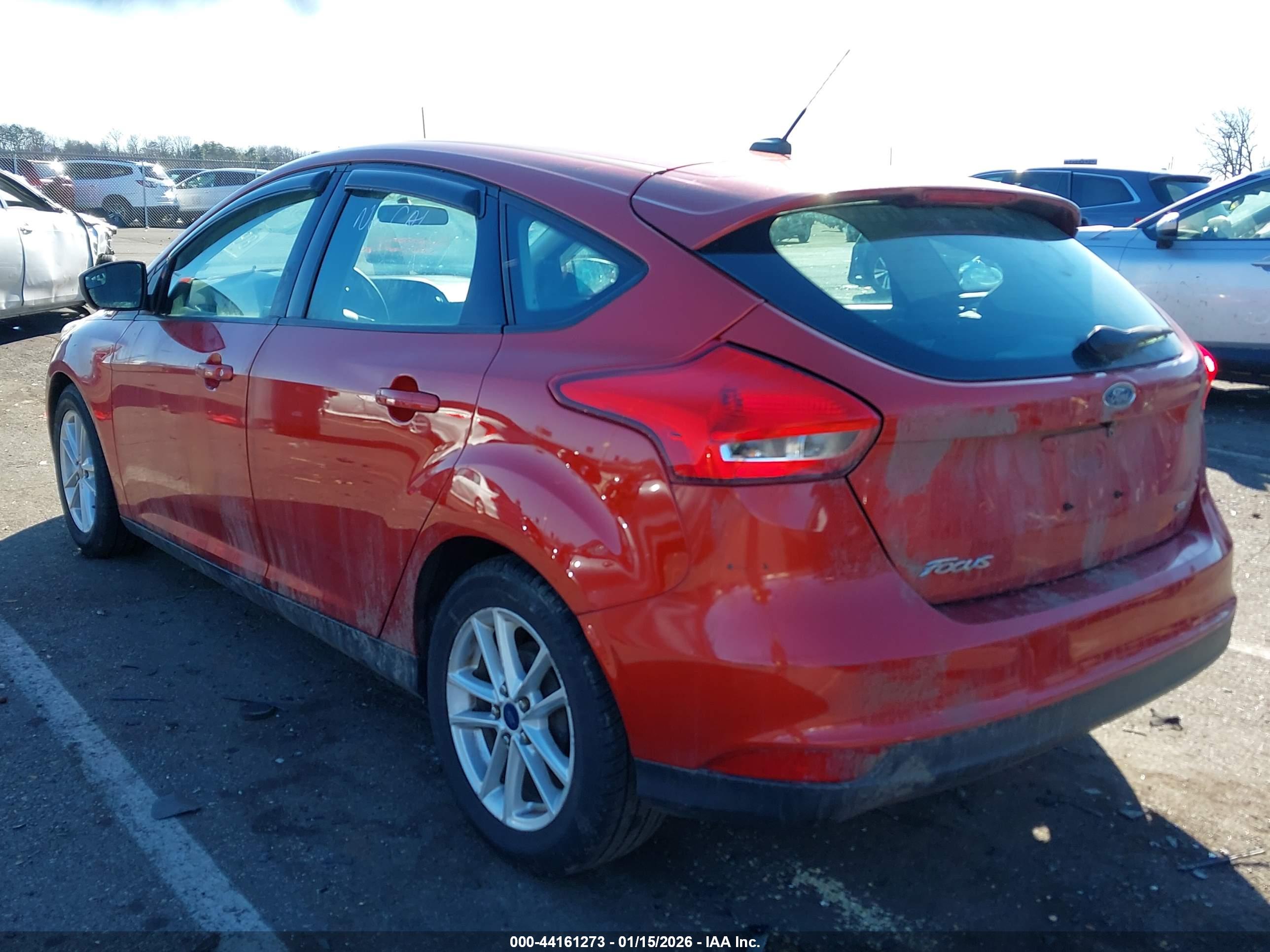 FORD FOCUS image 3
