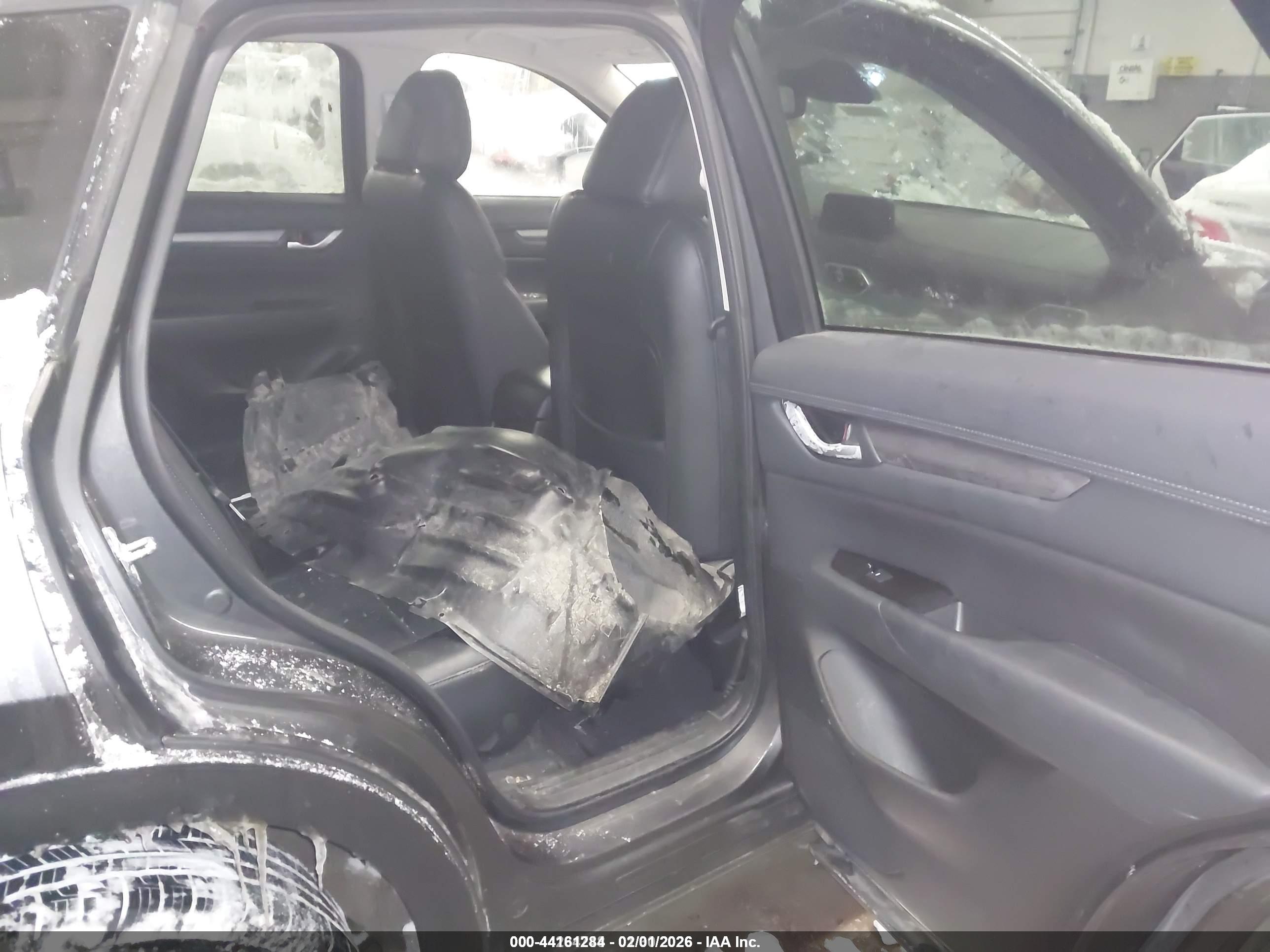 MAZDA CX-5 image 8