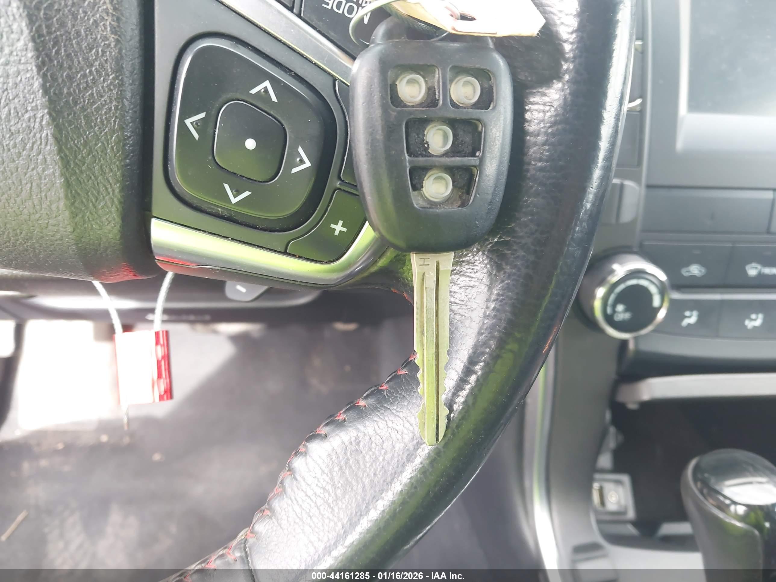 TOYOTA CAMRY image 11