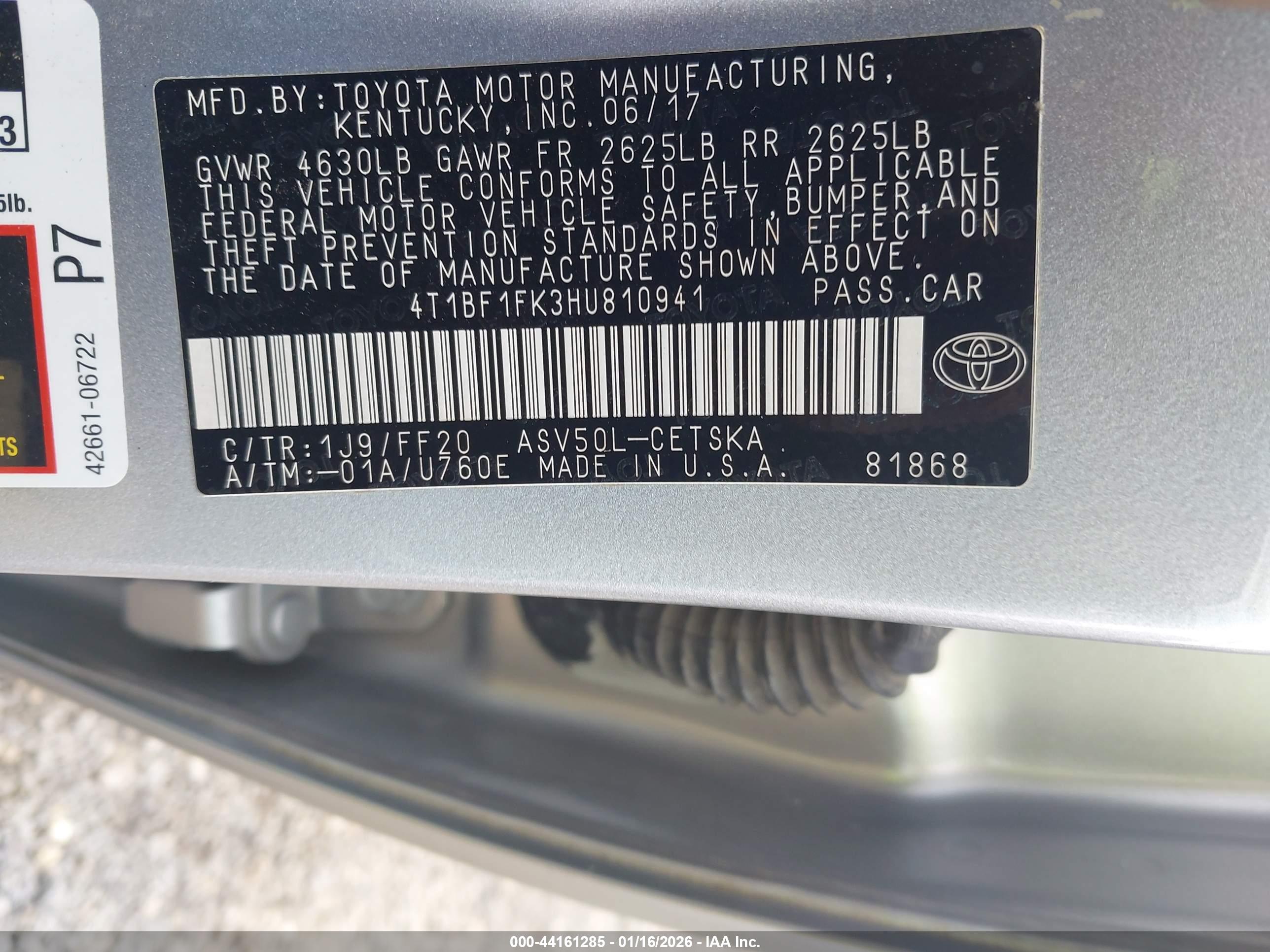 TOYOTA CAMRY image 9