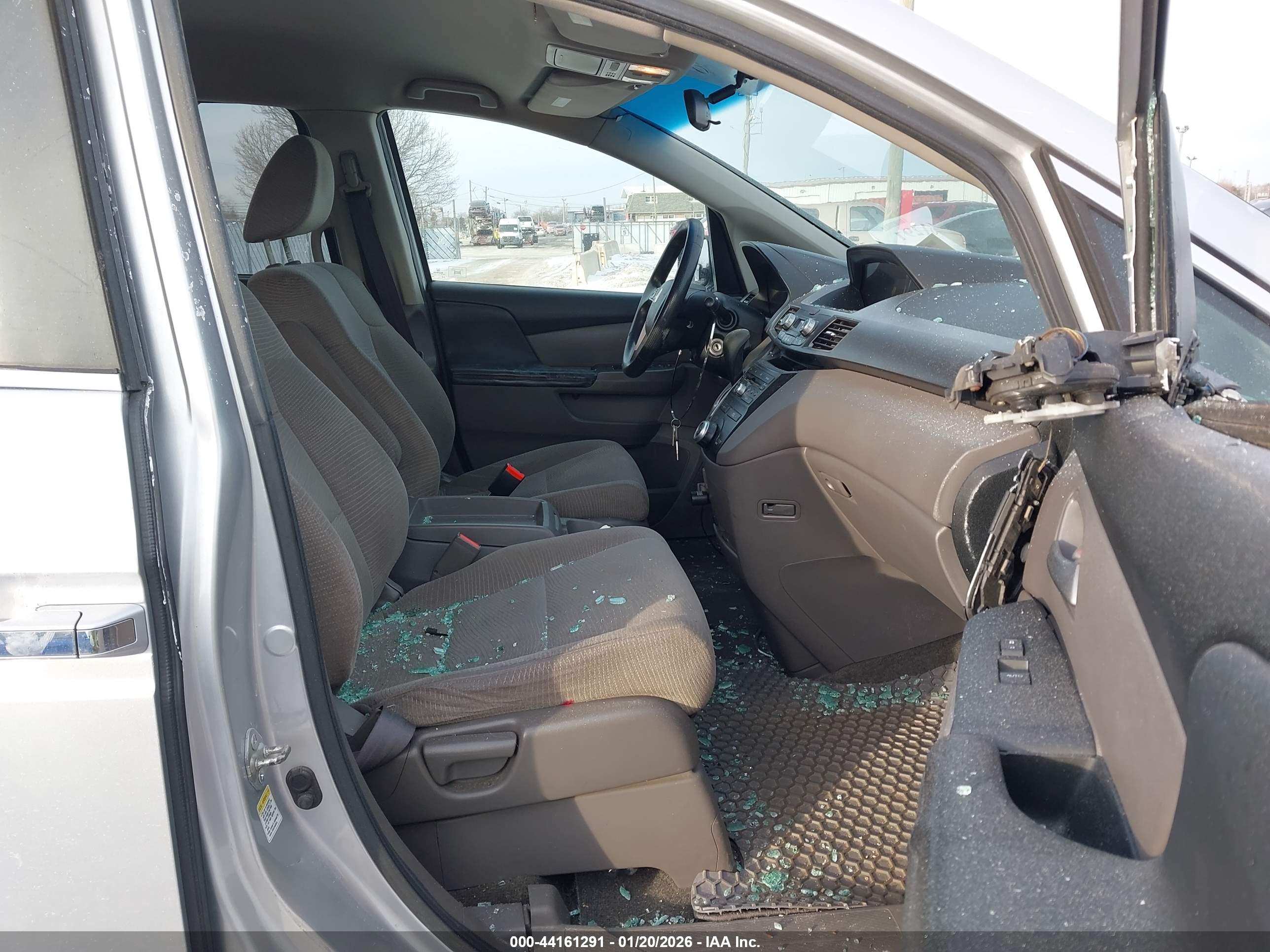 HONDA ODYSSEY image 5