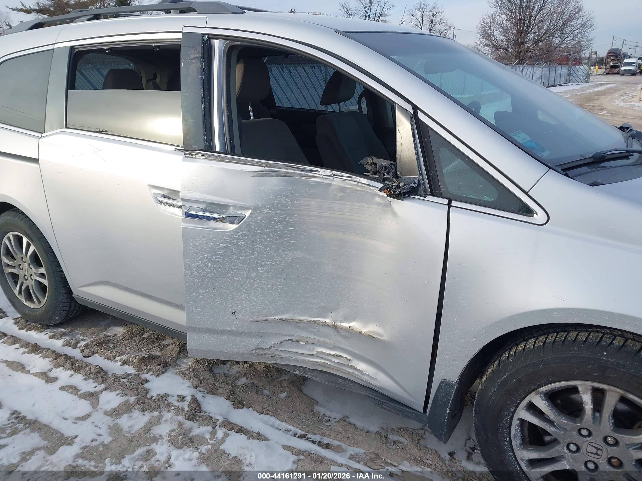 HONDA ODYSSEY image 6