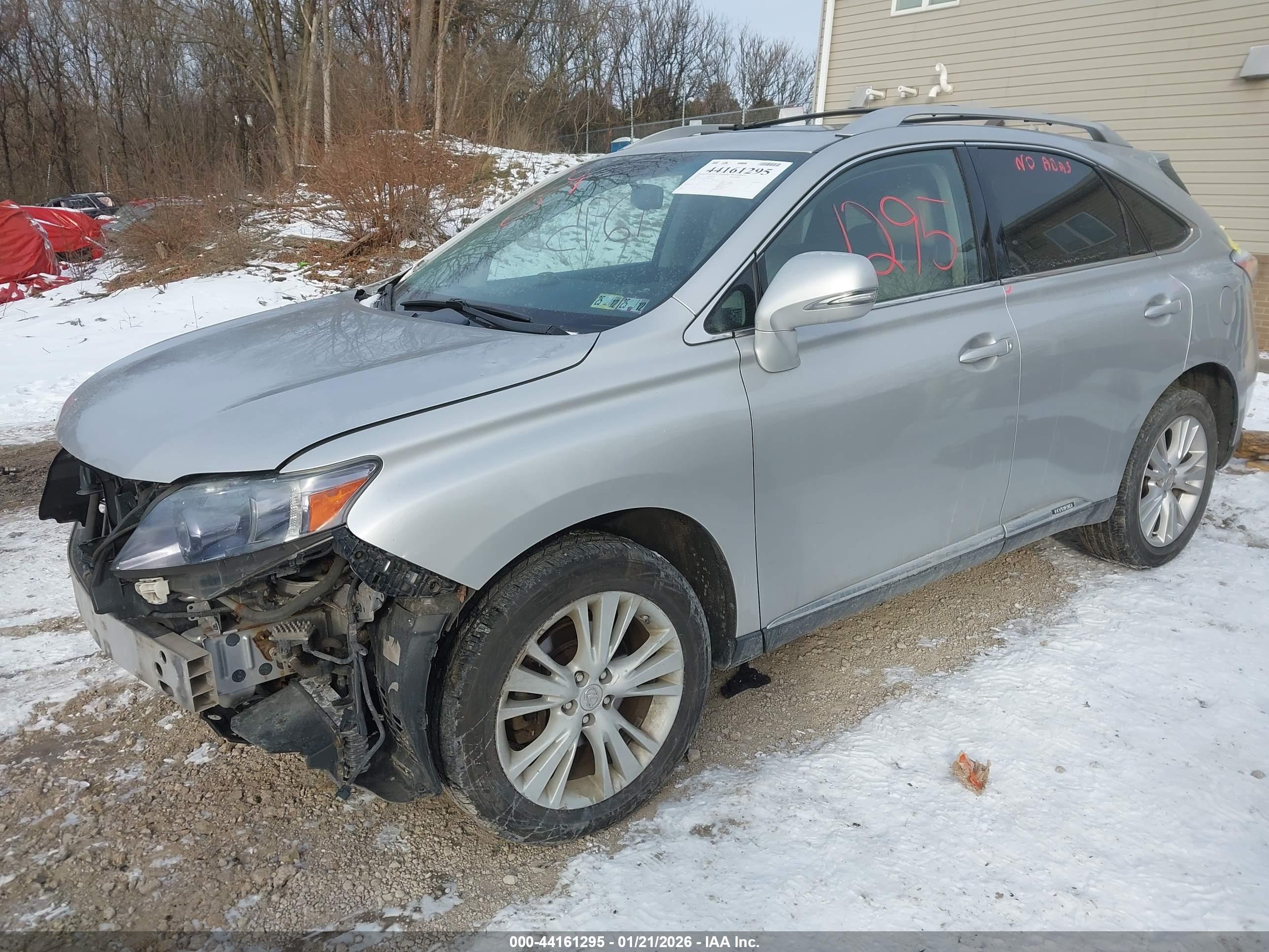 LEXUS RX image 2