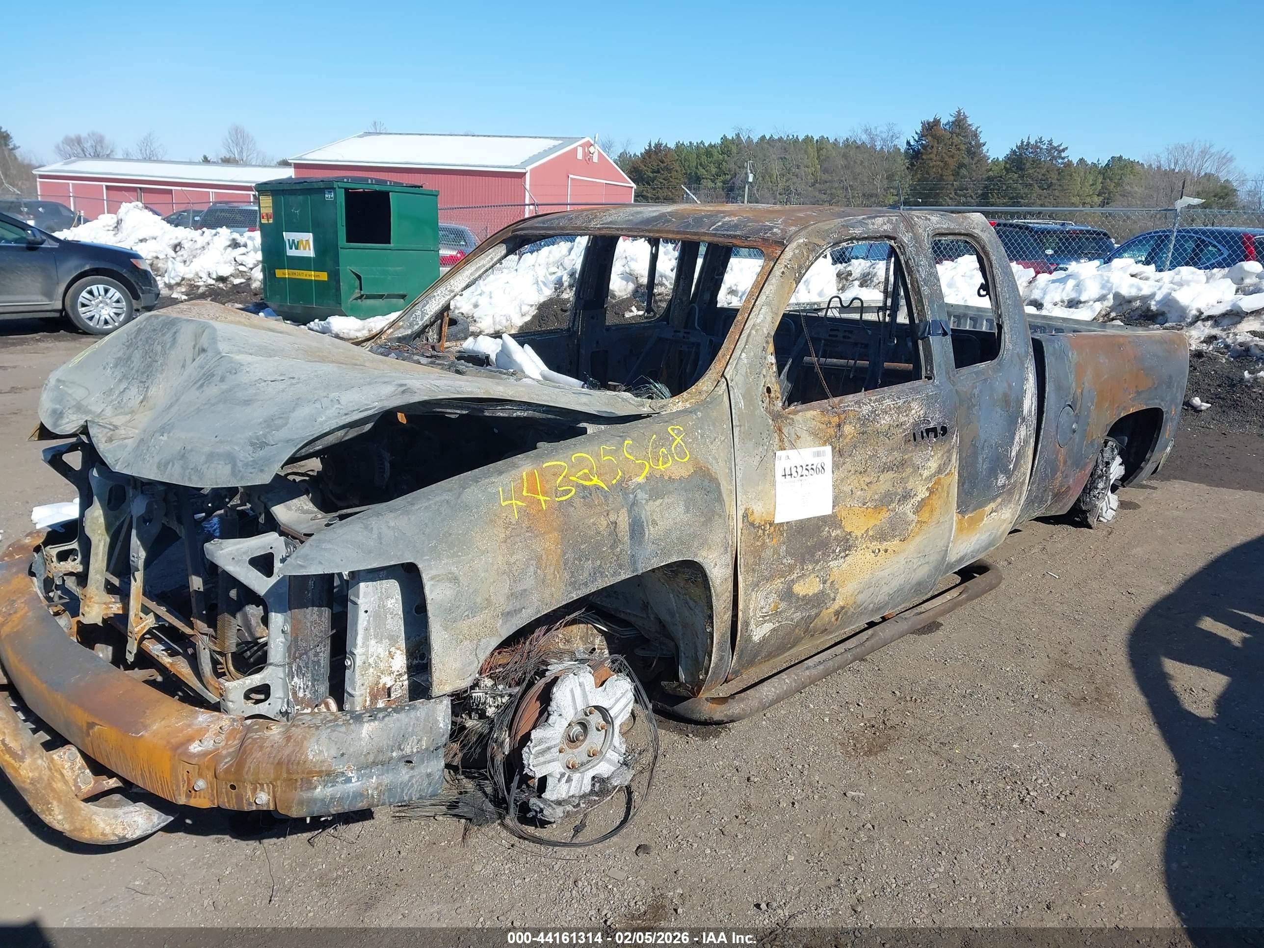 CHEVROLET SILVERADO image 6