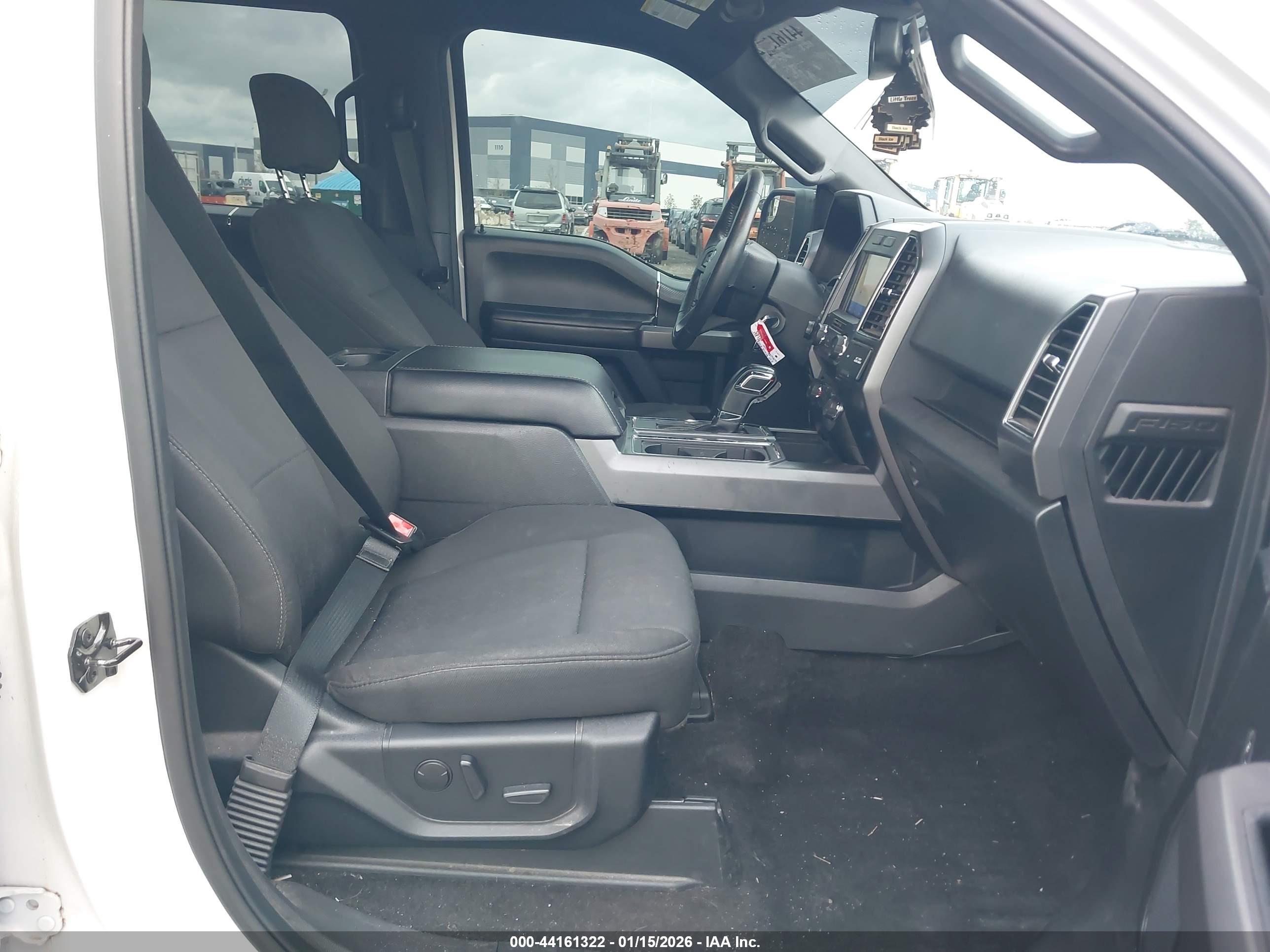 FORD F-150 image 5