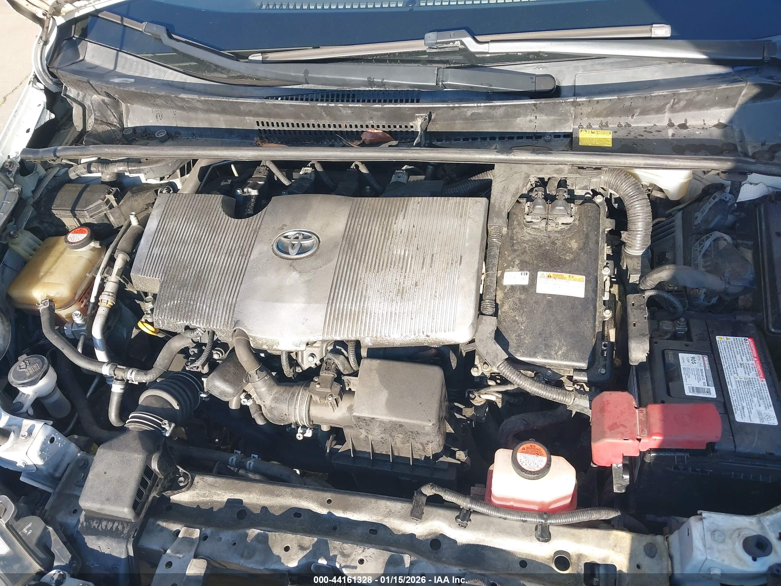 TOYOTA PRIUS image 10