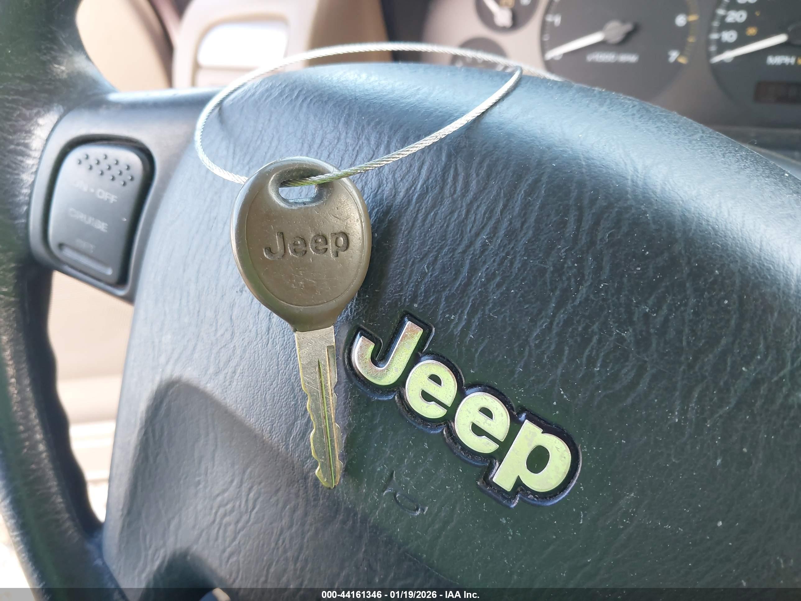 JEEP GRAND image 11