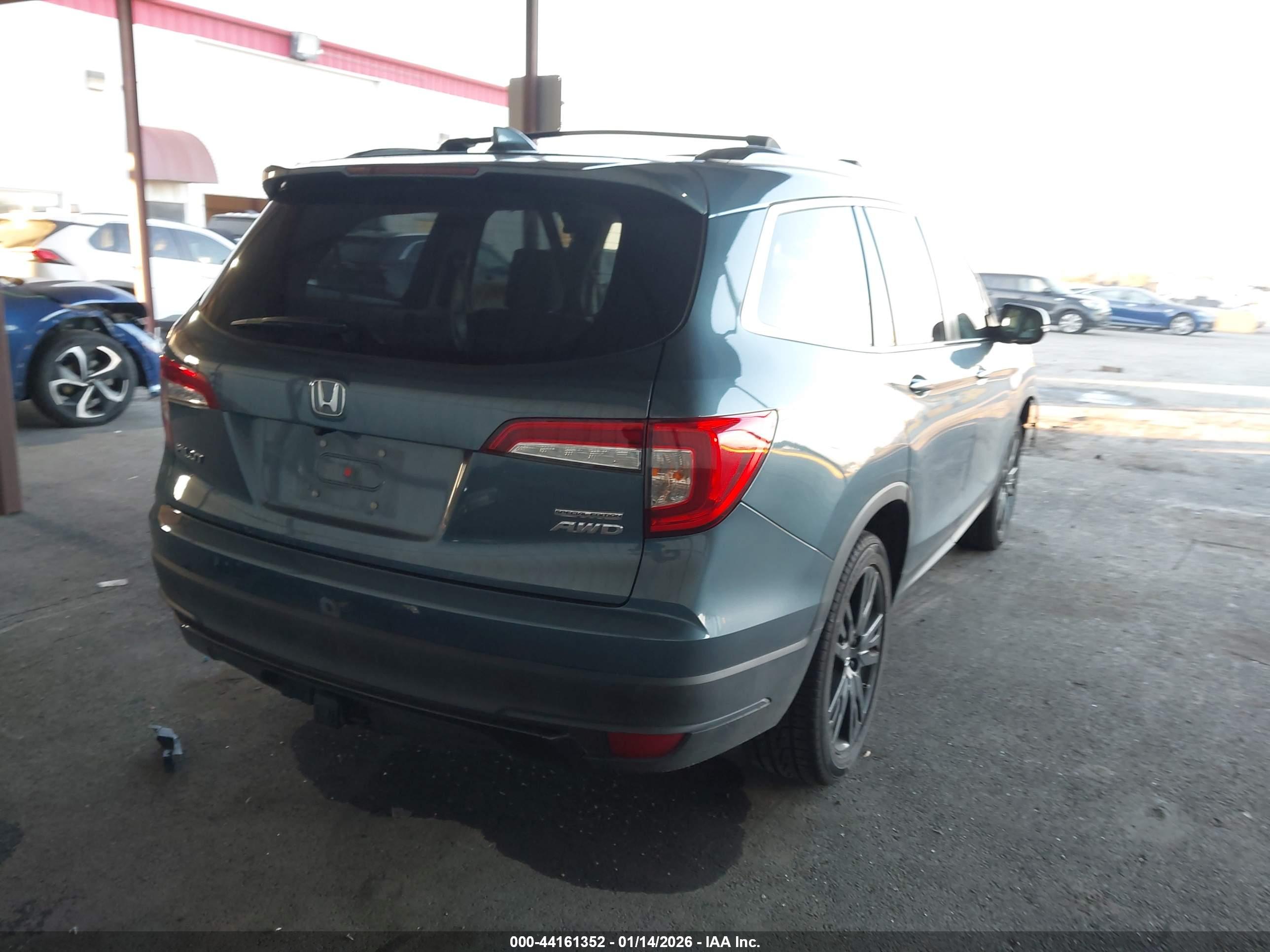 HONDA PILOT image 4