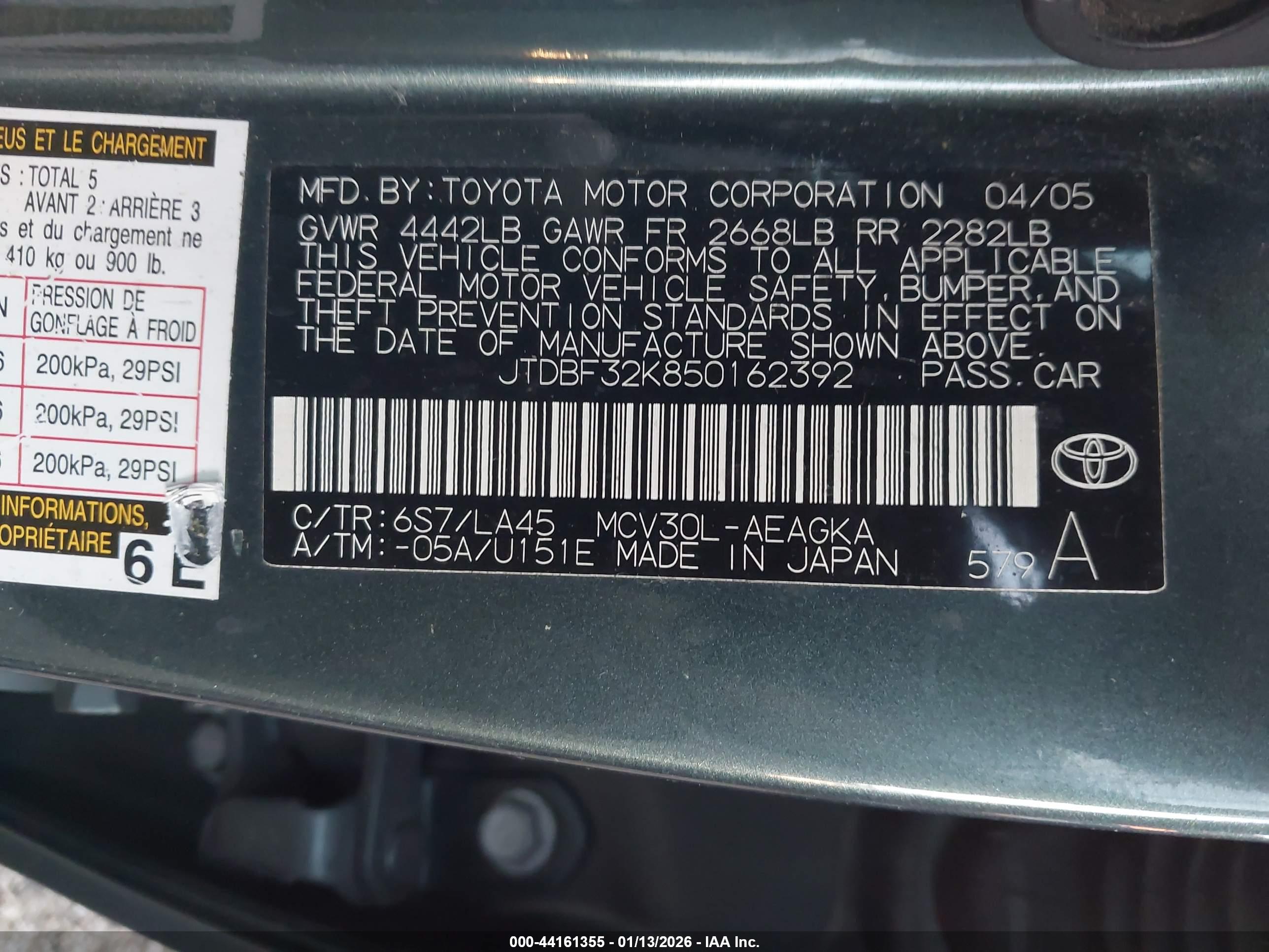 TOYOTA CAMRY image 9
