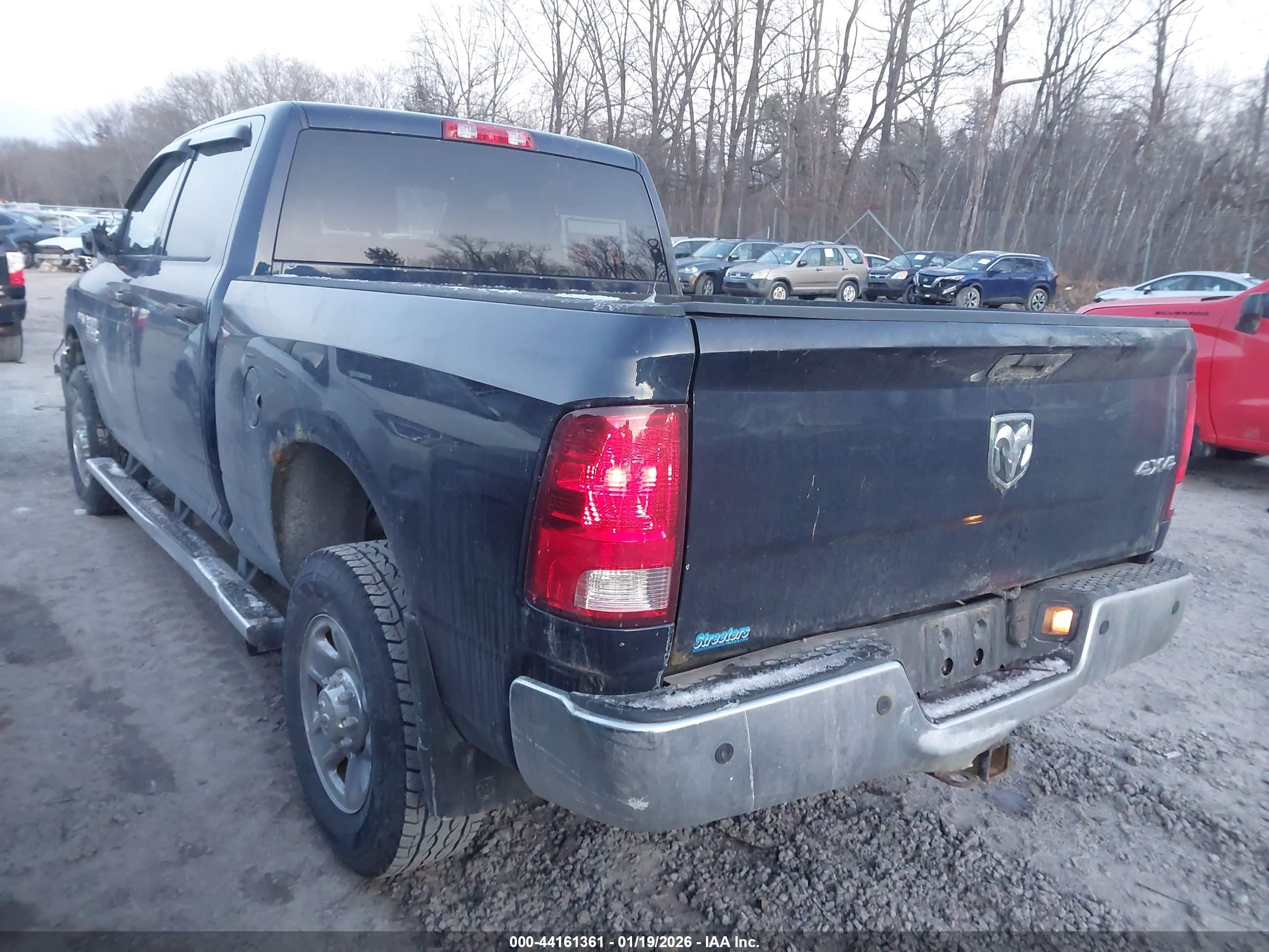 RAM 2500 image 3