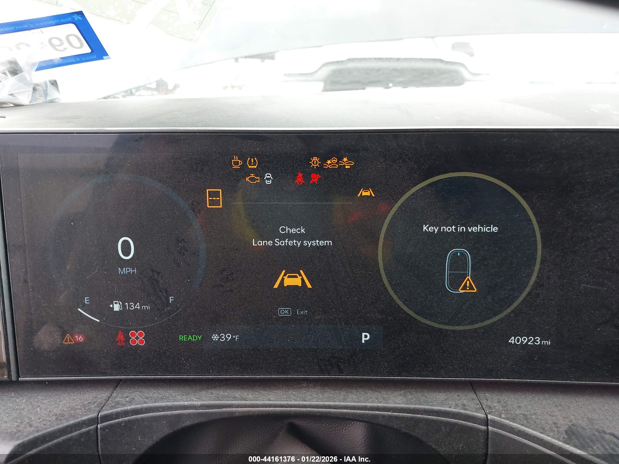 HYUNDAI SANTA image 7