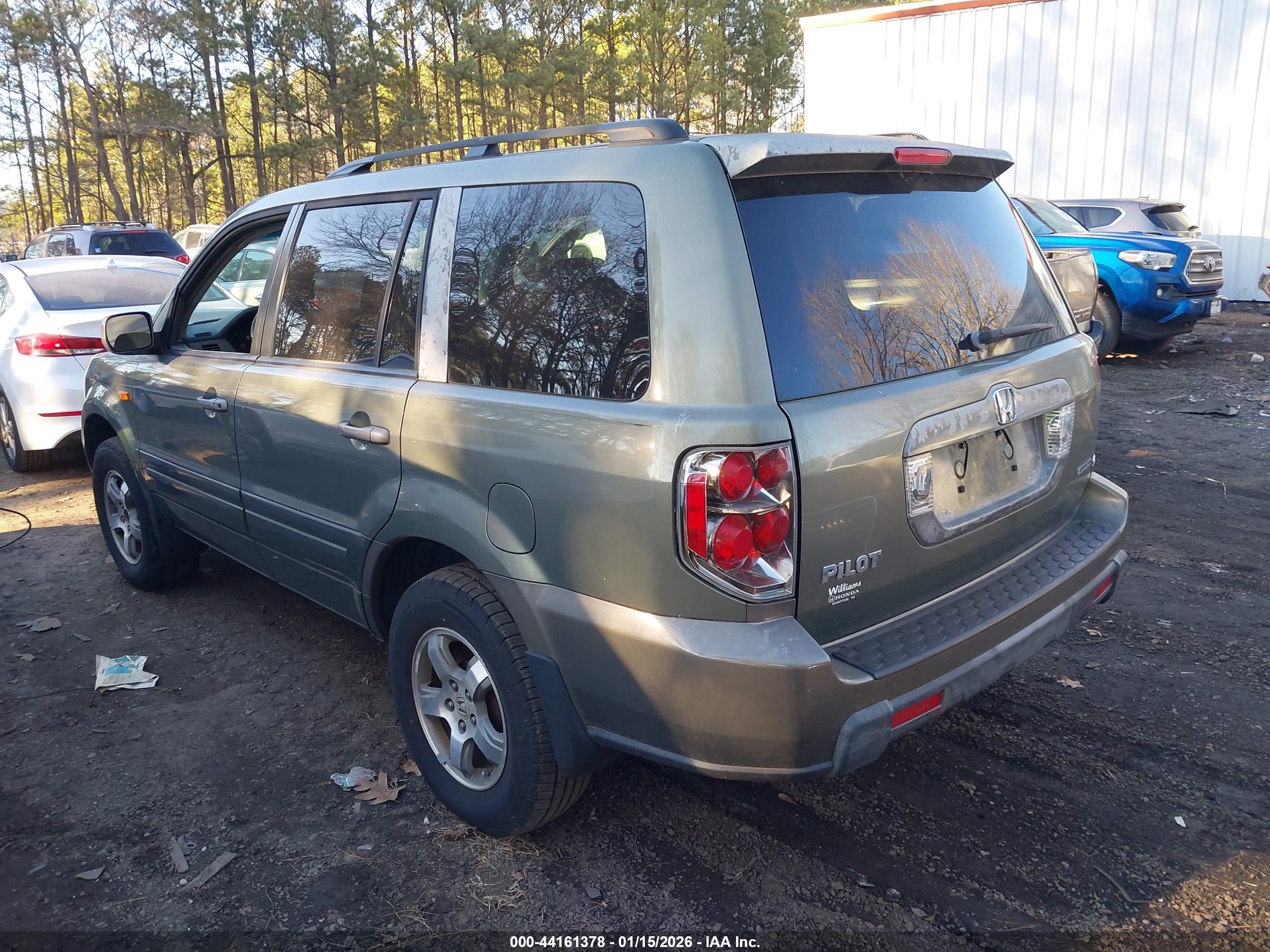 HONDA PILOT image 3