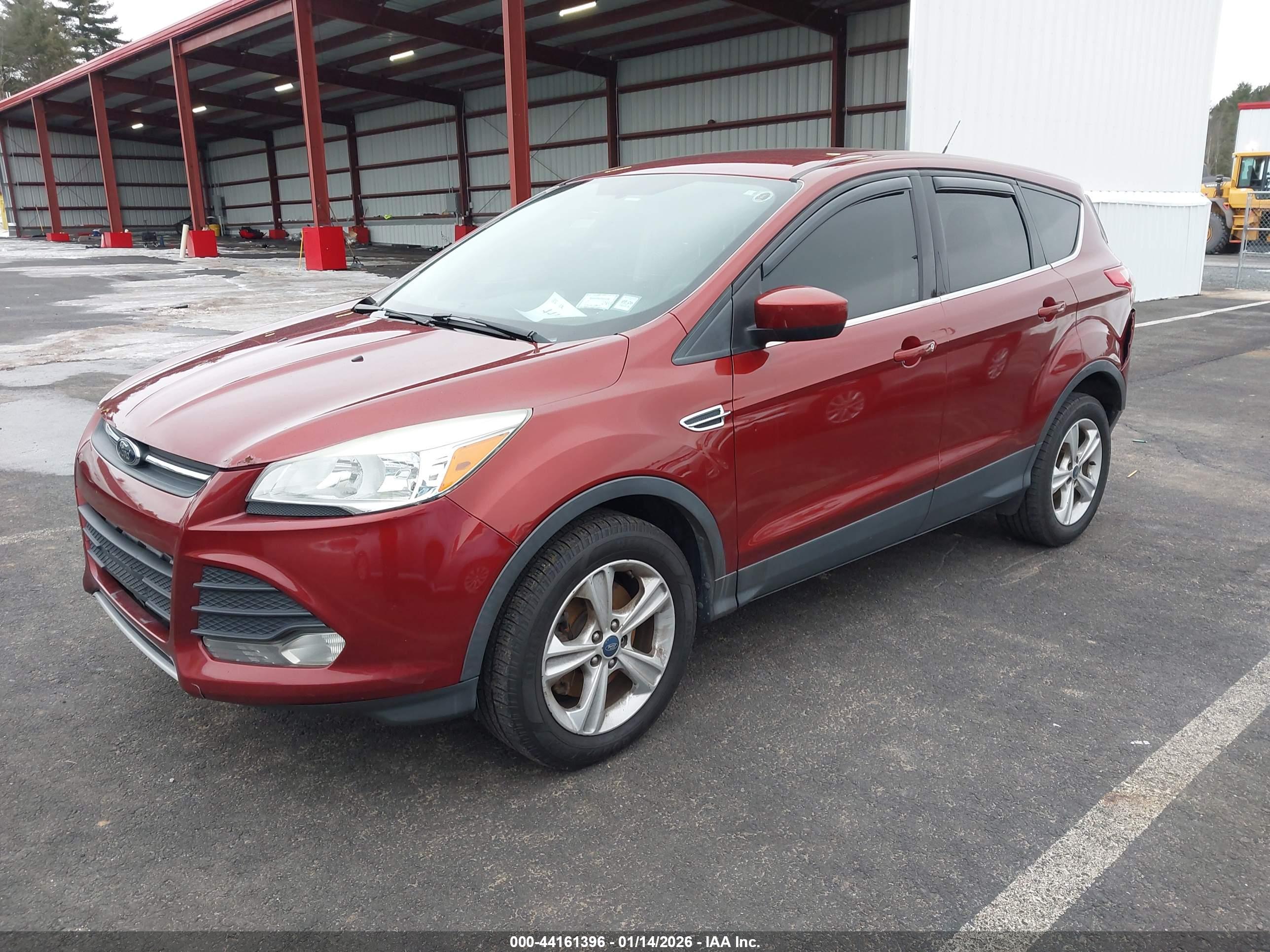 FORD ESCAPE image 2
