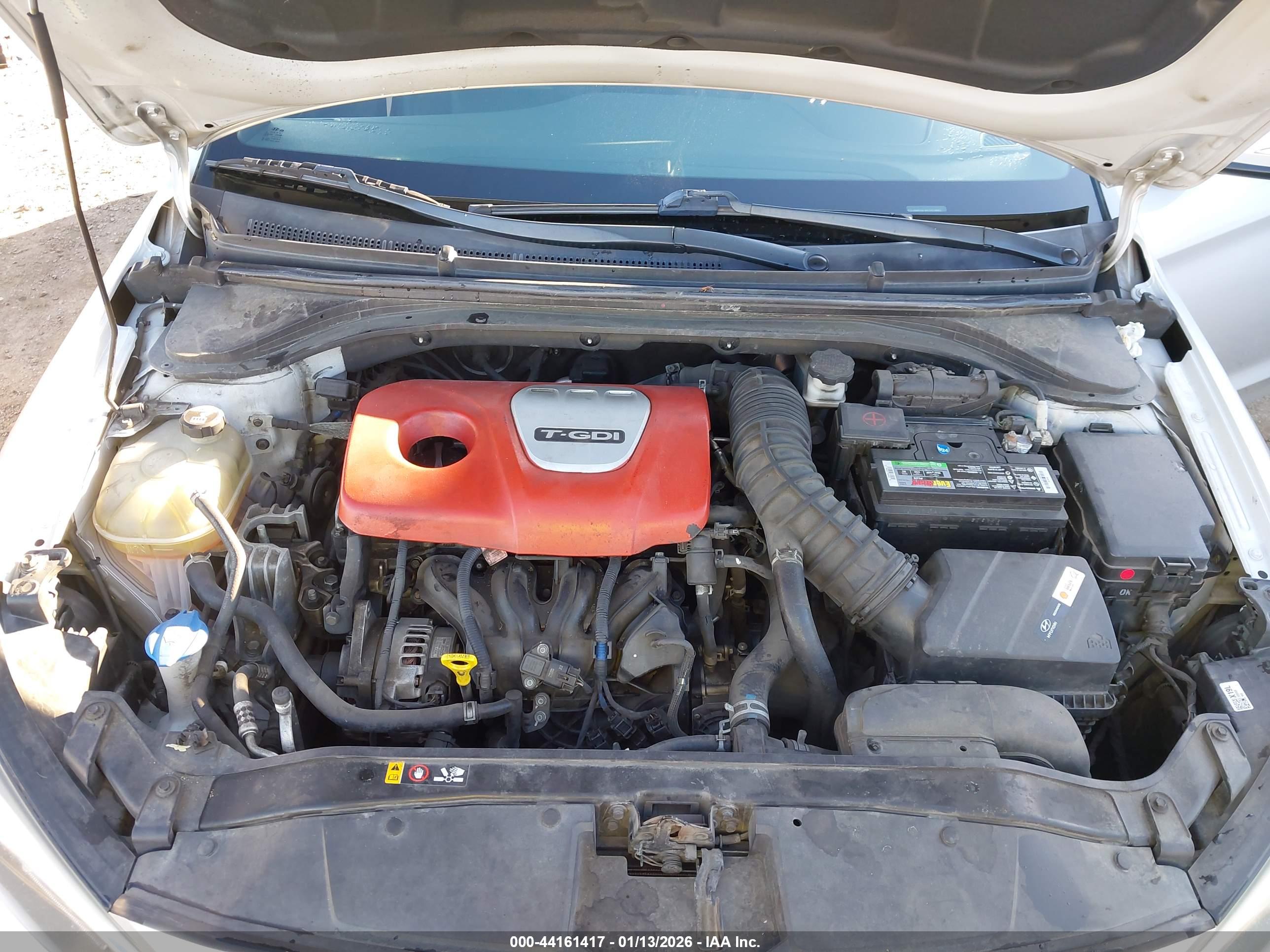 HYUNDAI ELANTRA image 10
