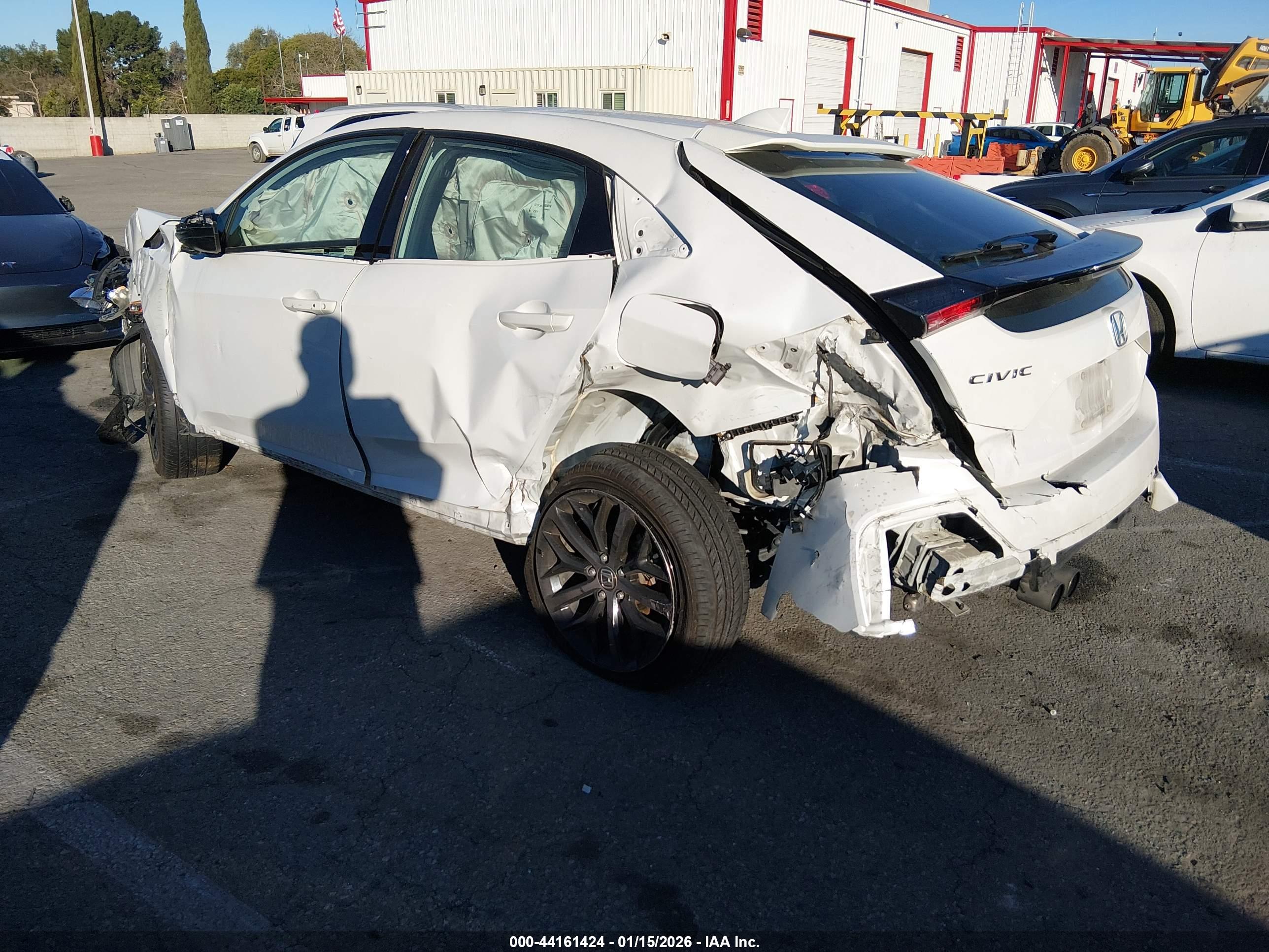 HONDA CIVIC image 3