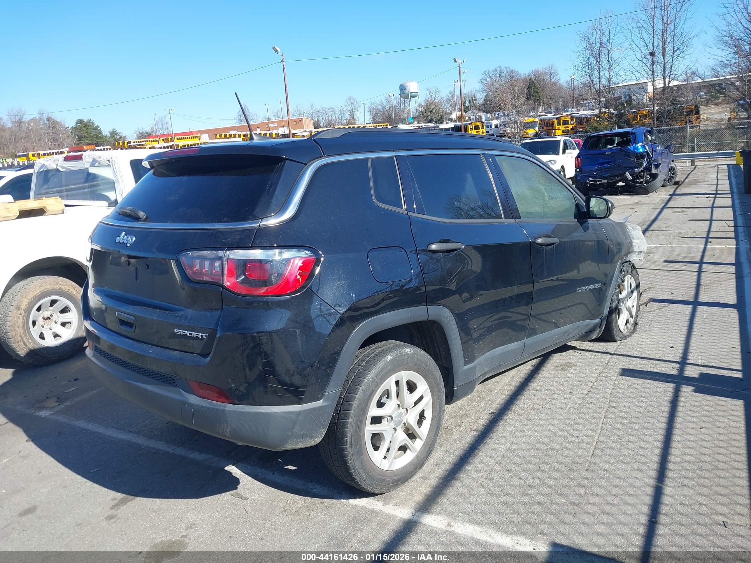 JEEP COMPASS image 4