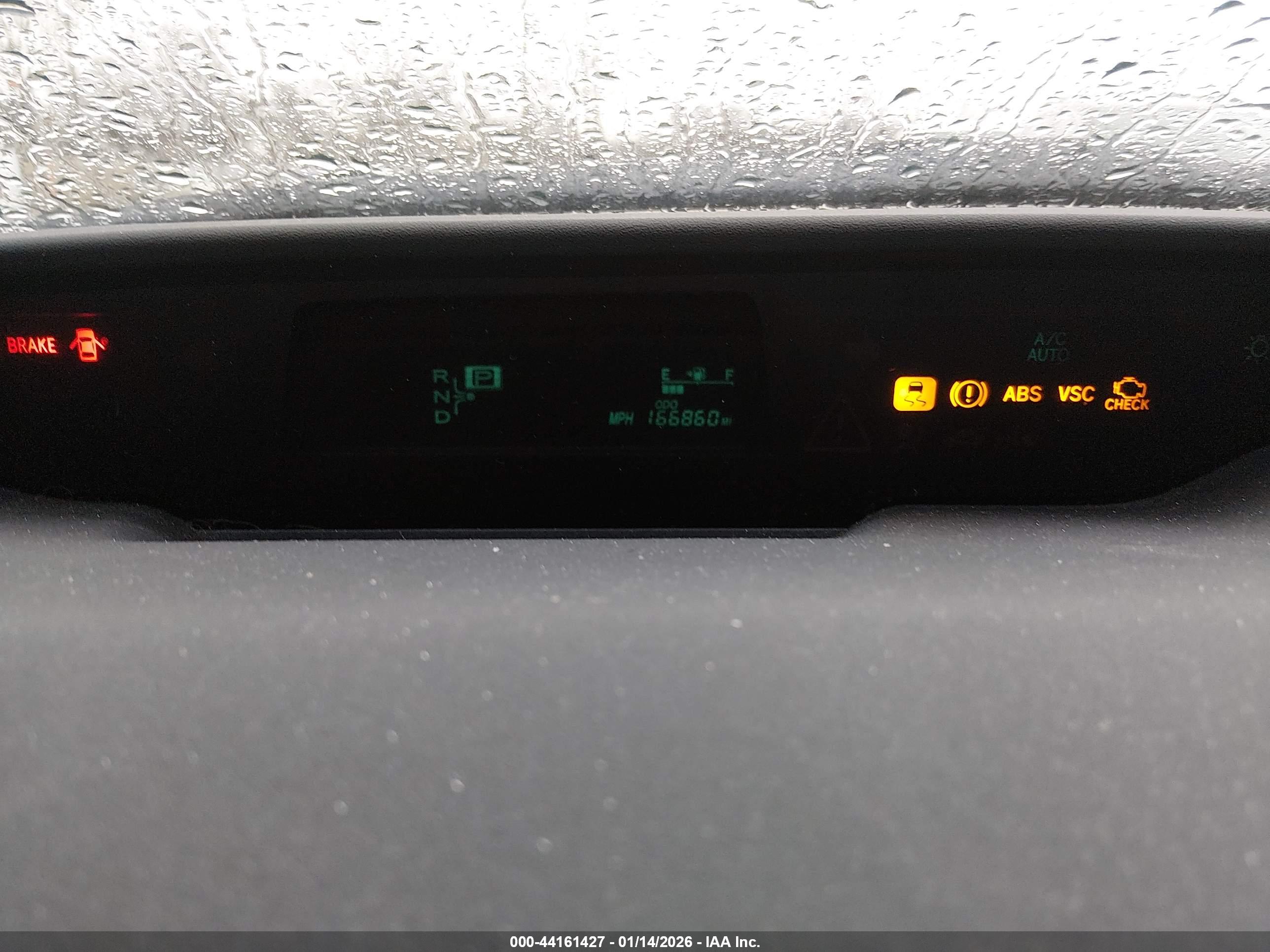 TOYOTA PRIUS image 7