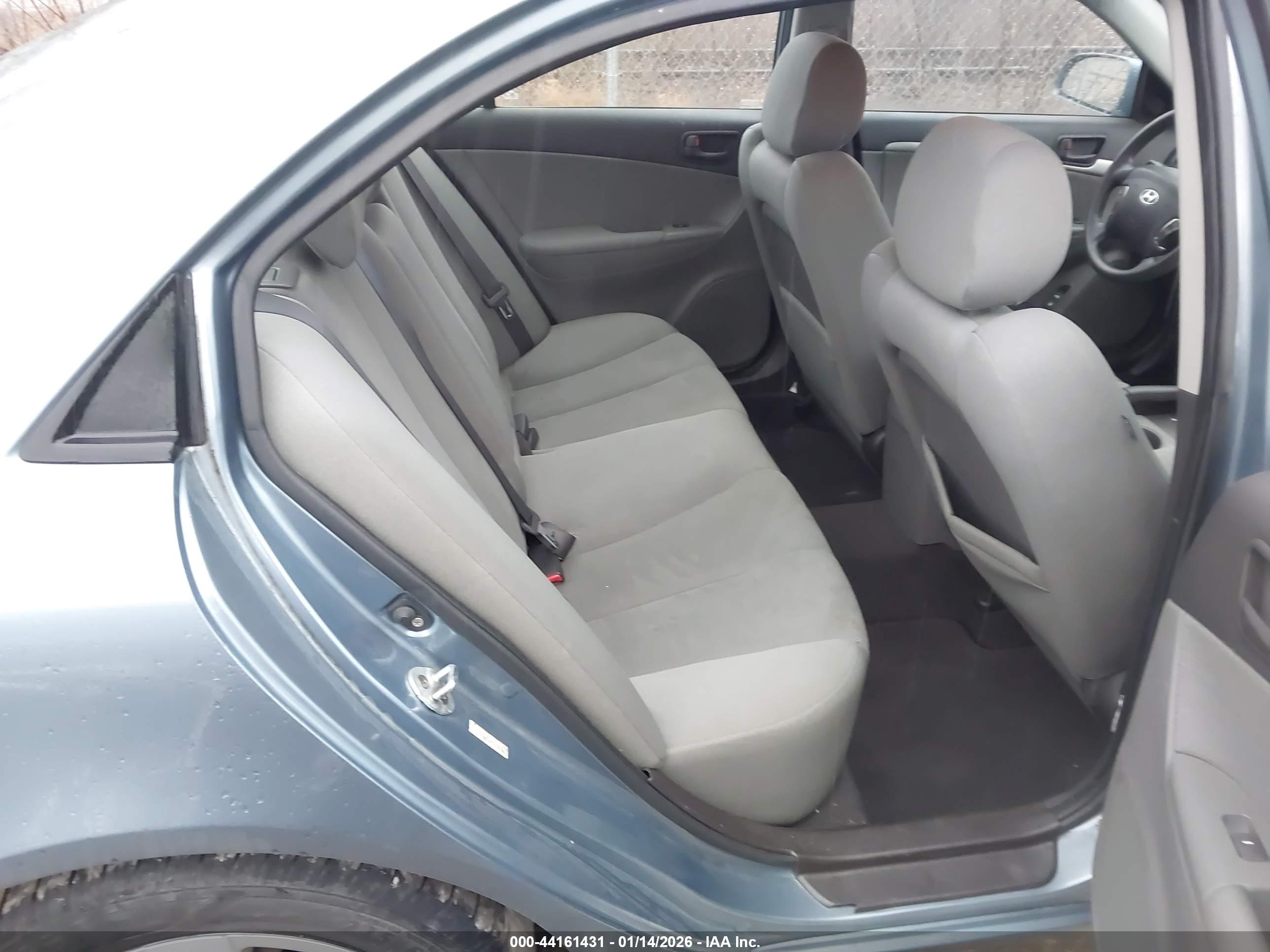 HYUNDAI SONATA image 8