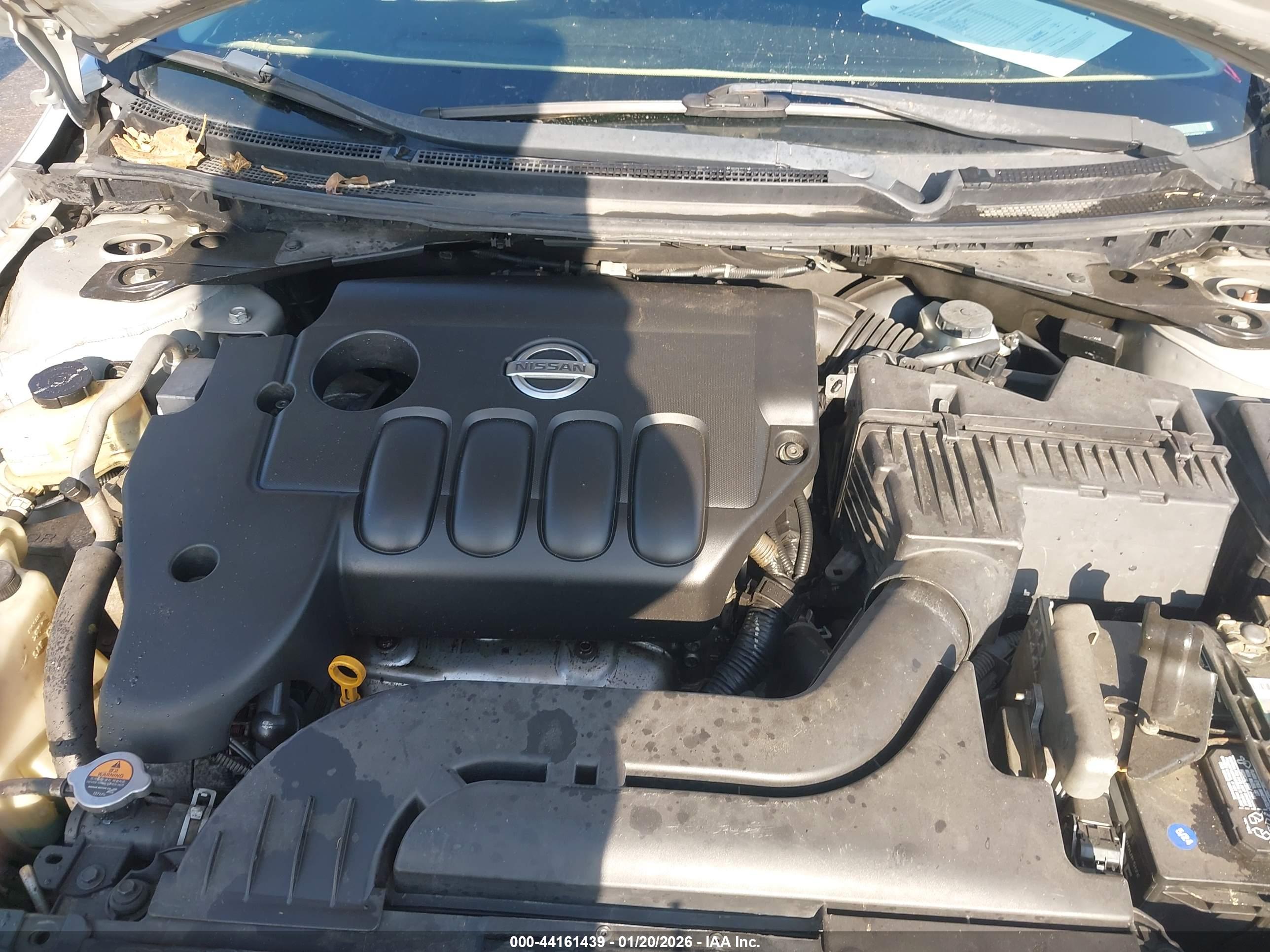 NISSAN ALTIMA image 10